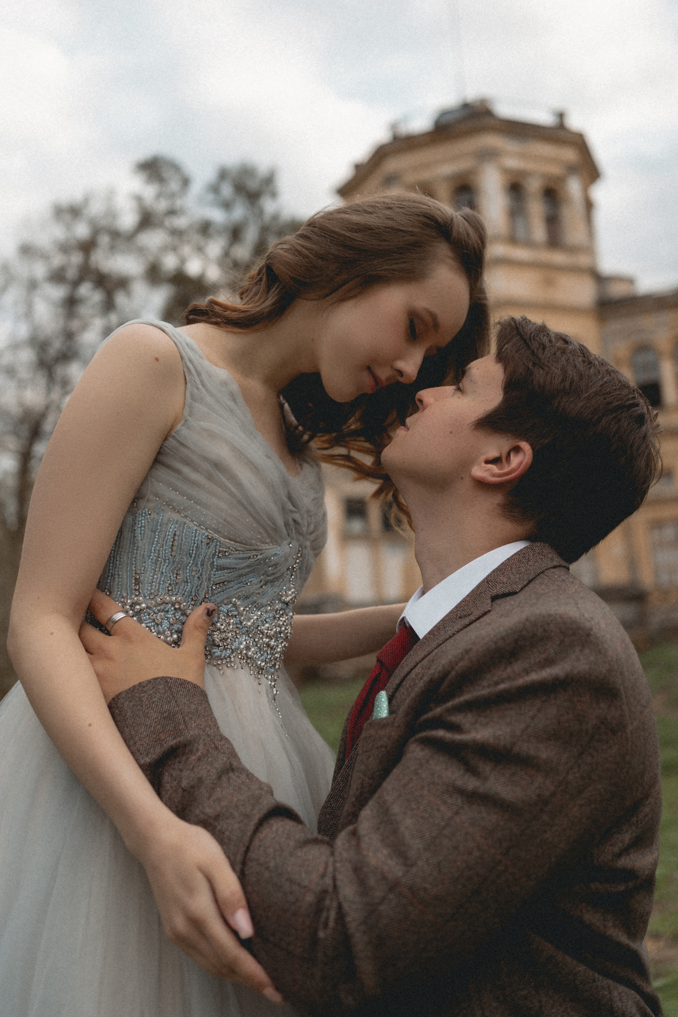 Вероника и Витя, Усадьба Михайловка. Фотограф в Петергофе