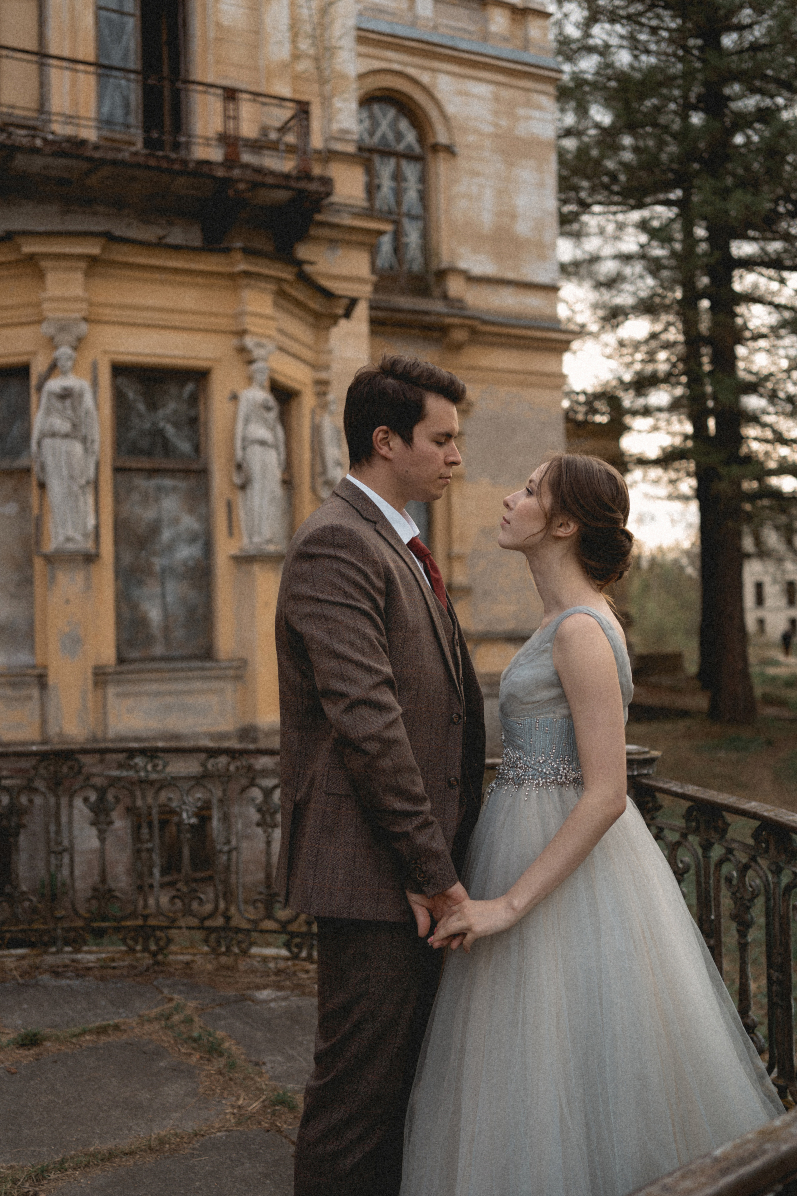 Вероника и Витя, Усадьба Михайловка. Фотограф в Петергофе