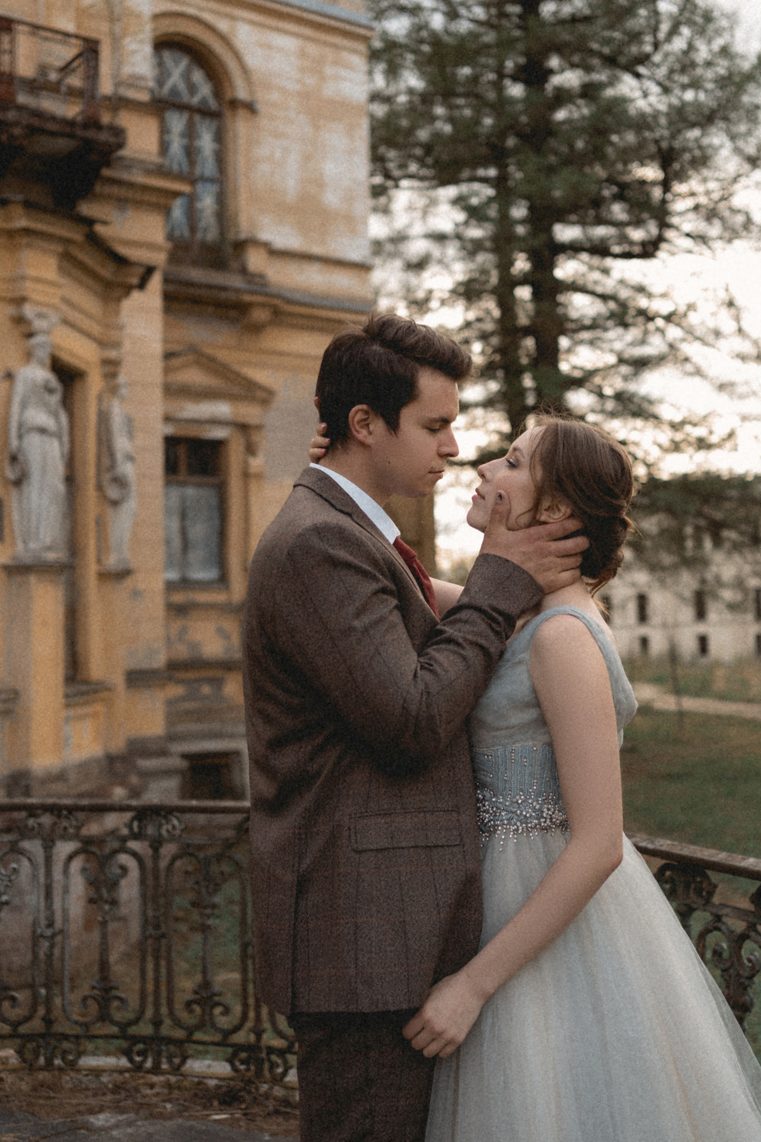Вероника и Витя, Усадьба Михайловка. Фотограф в Петергофе