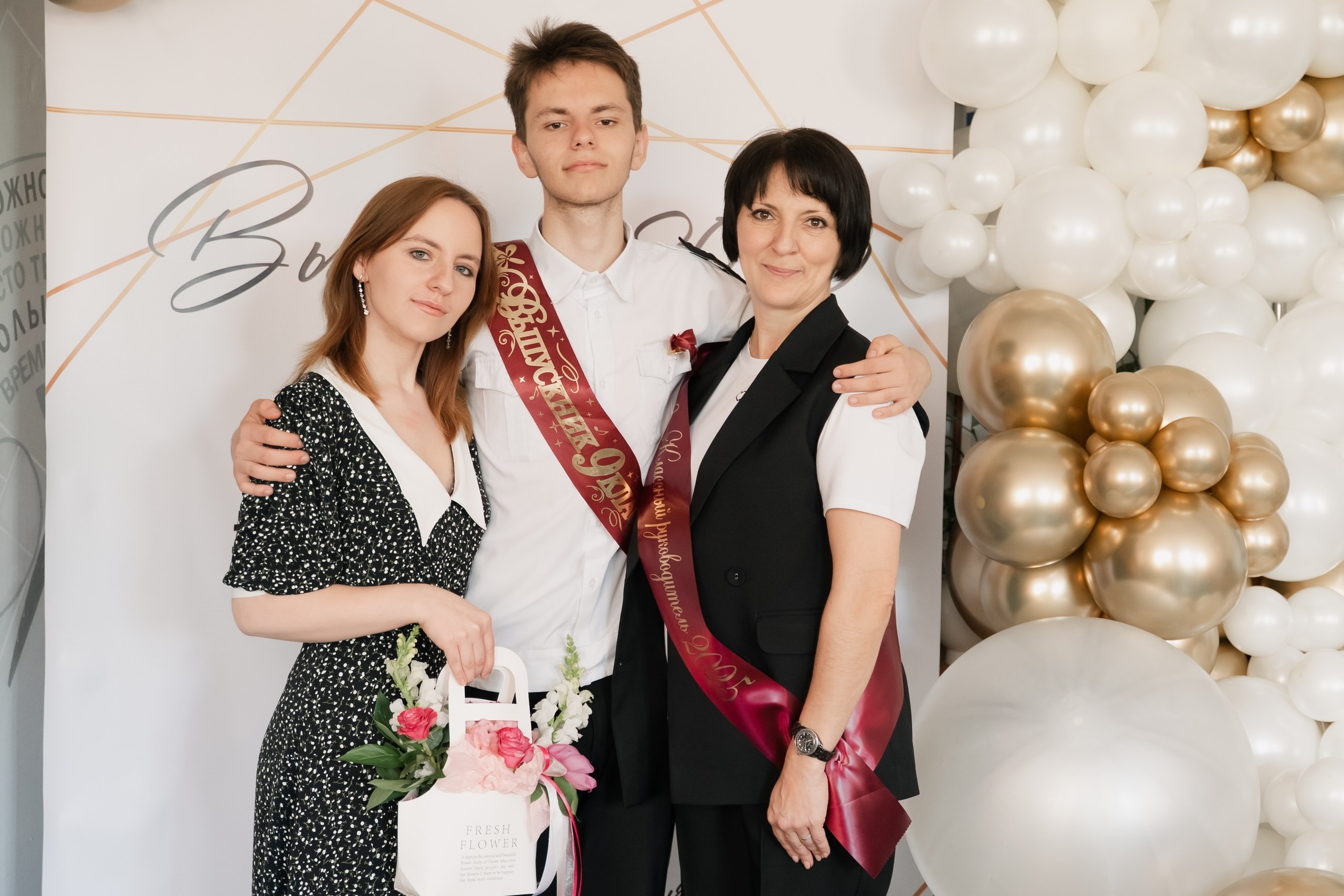 9 класс 33 школа. Выпускные альбомы Натальи Бутко: Новороссийск, Анапа, Геленджик