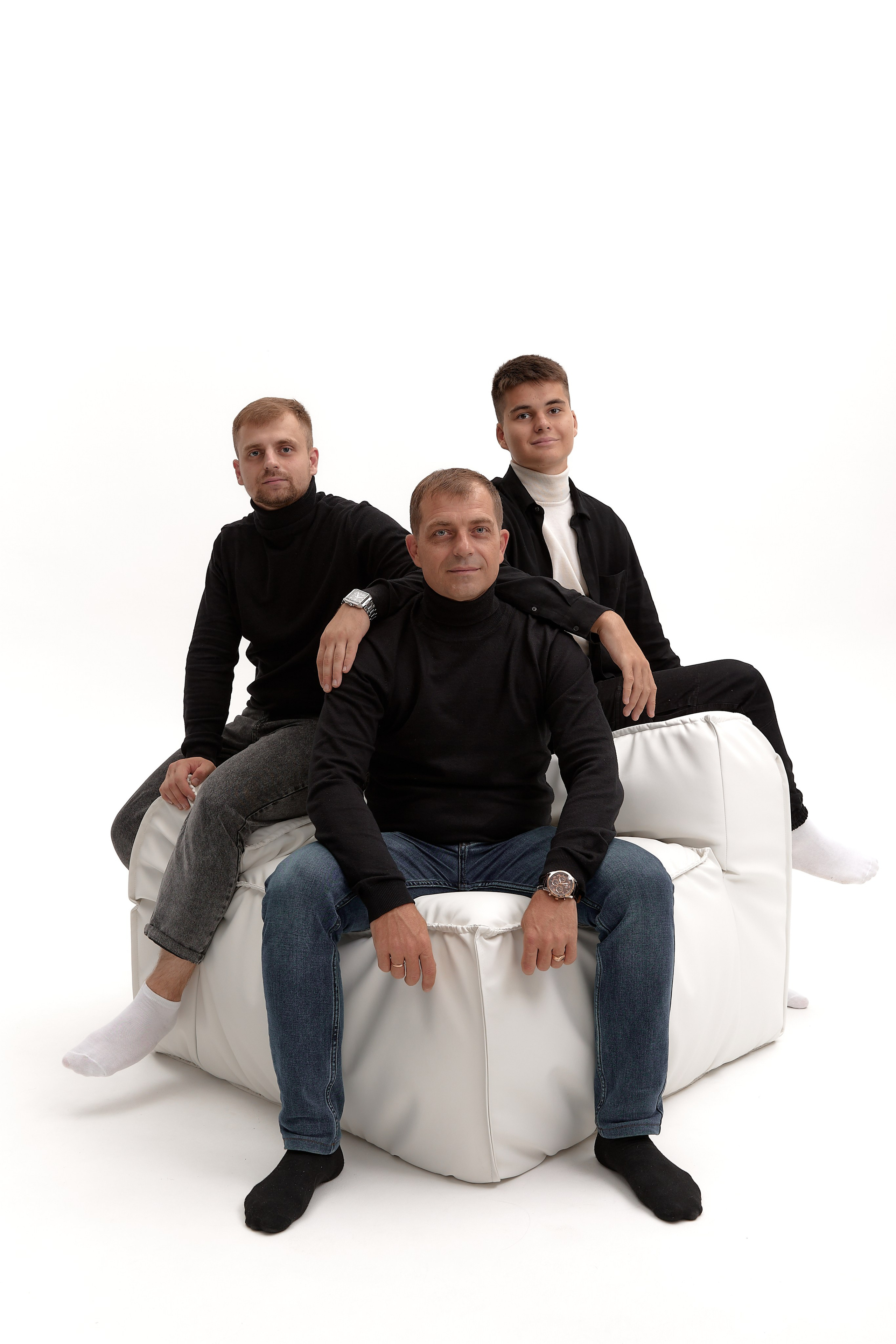 Виталий с Еленой и их дружная семья. Свадебный и семейный фотограф г. Саранск