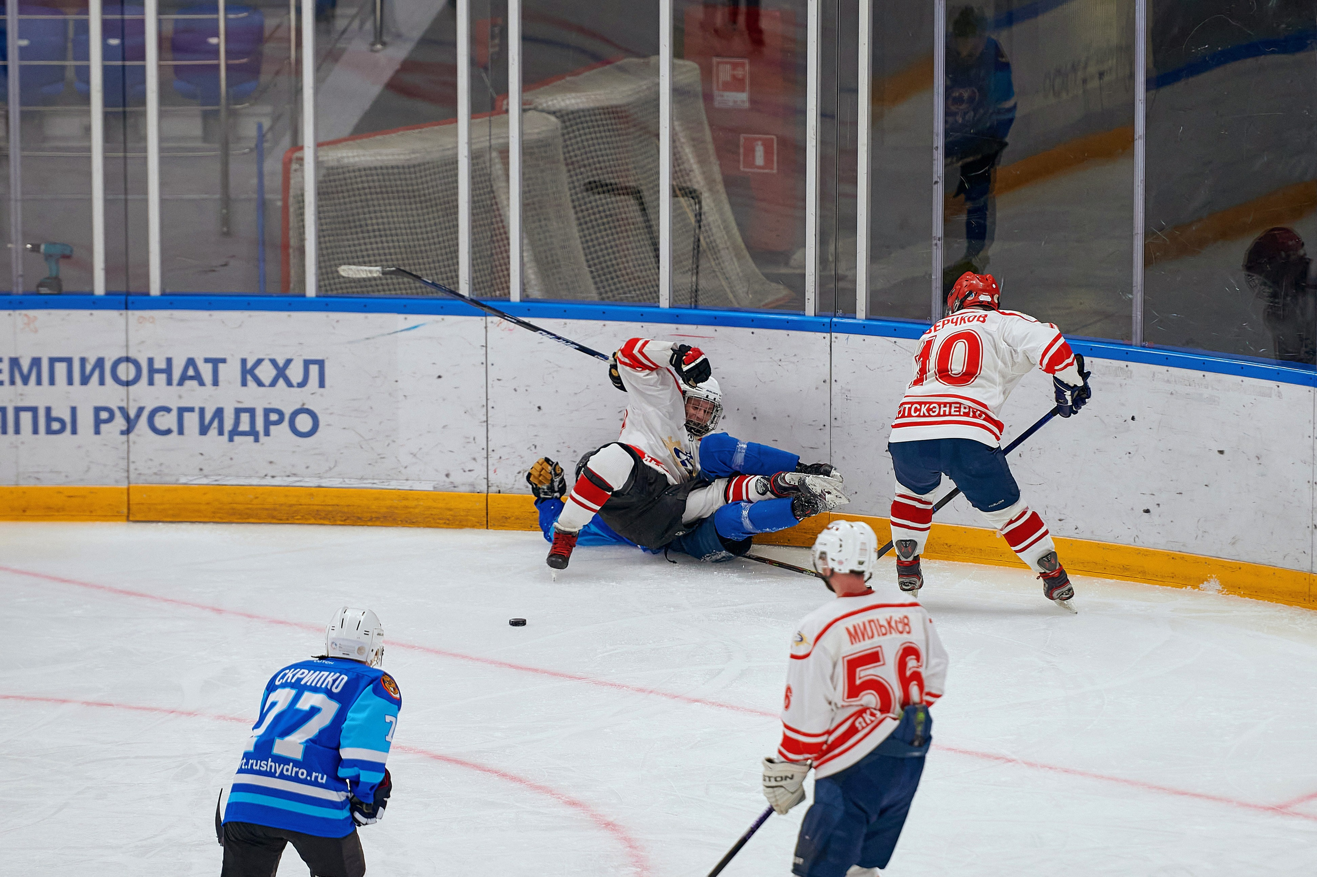 Портфолио репортажной фотосъёмки: Кристалл арена — Хоккей — РусГидро. Фотограф Яковлев Роман — Красноярск