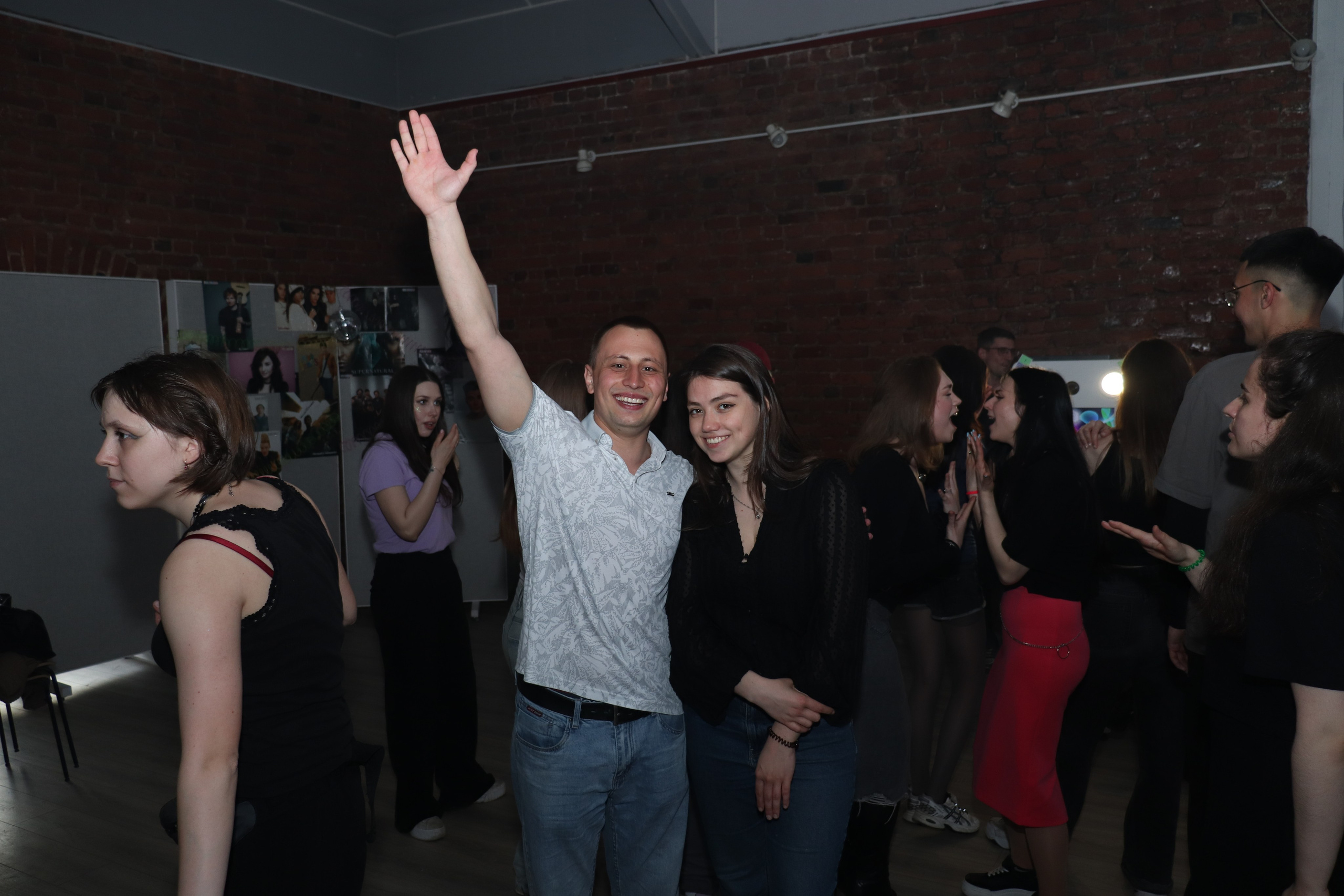 Дискотека 90х молодёжного «клуба 52». Ивентный фотограф в Санкт-Петербурге Олег Комков