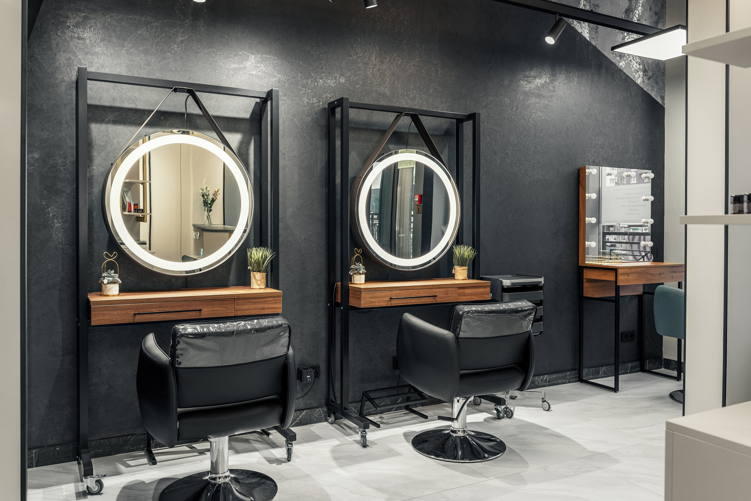 Коммерческая недвижимость. Николай Хасанов