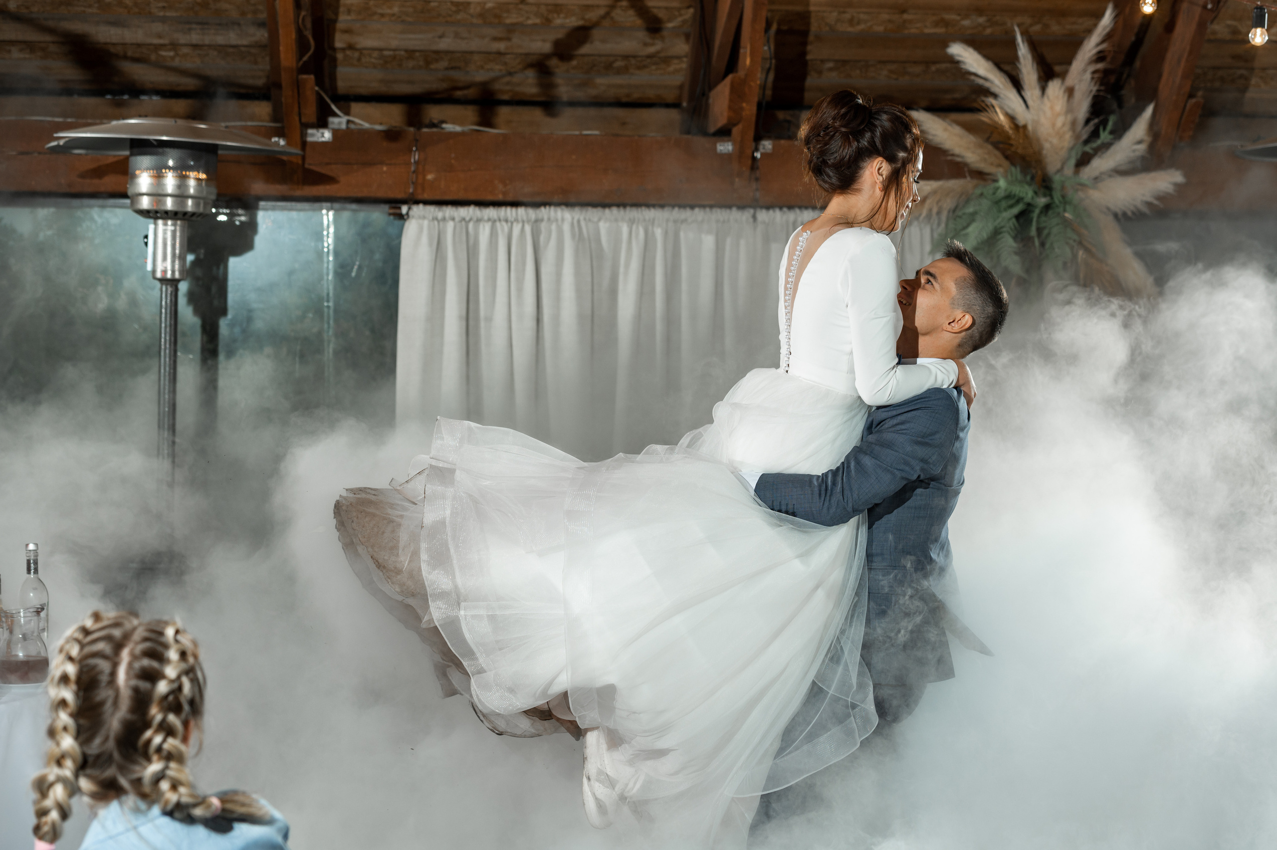 первый танец молодых