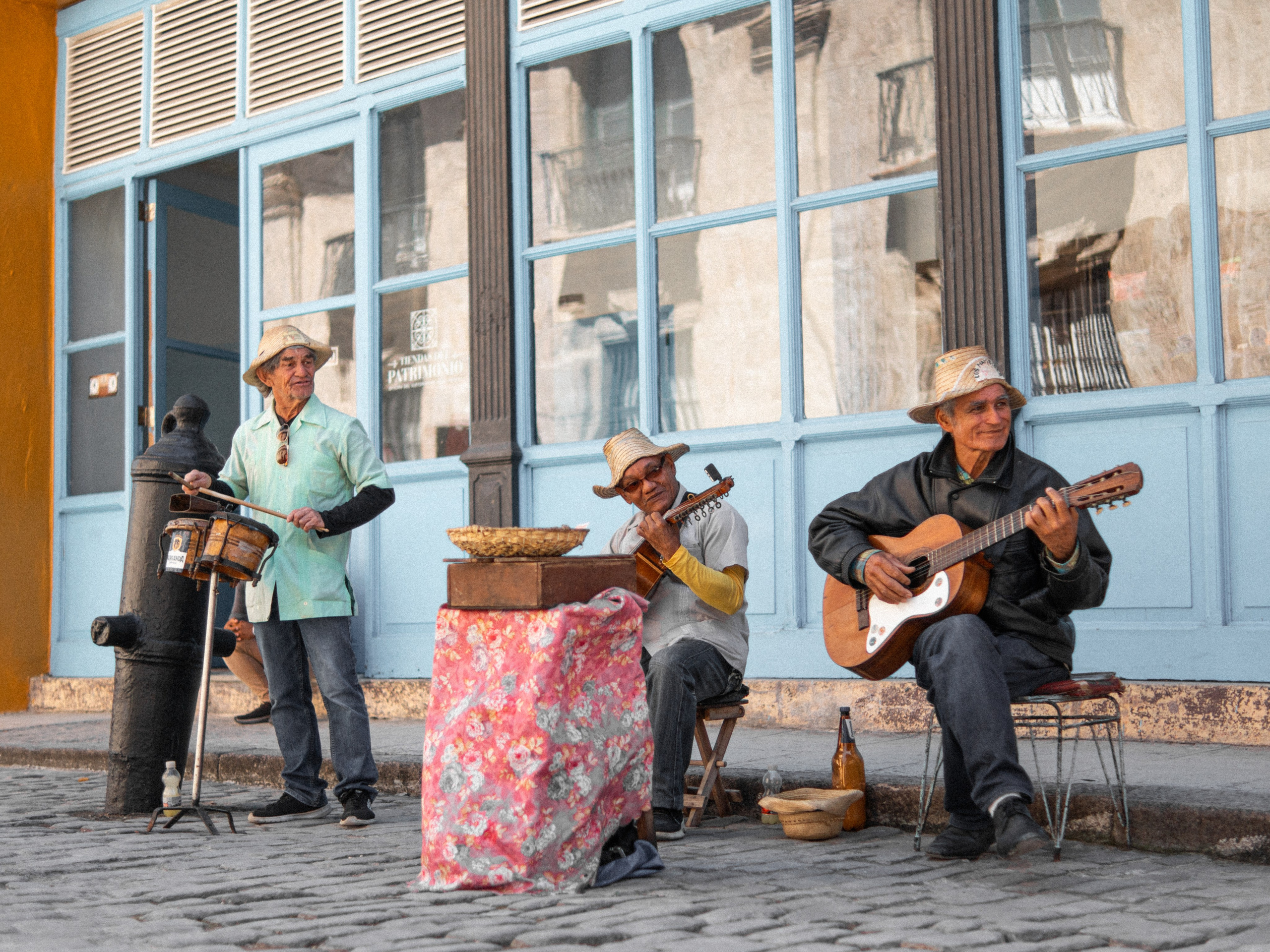 фотосессия в подарок, жизнь в аланье, фото в турции, кемер фотосессия для детей, фотография пар, фотография семейная, красивые семейные фотографии, лучшие креативные фотографии, фотопроект в Турции, выездная фотосессия, фотографии в стиле нью, романтичные фотографии, фото для обложек турция, креативные фотографы Аланьи, лучшие локации Турции для фотосессии