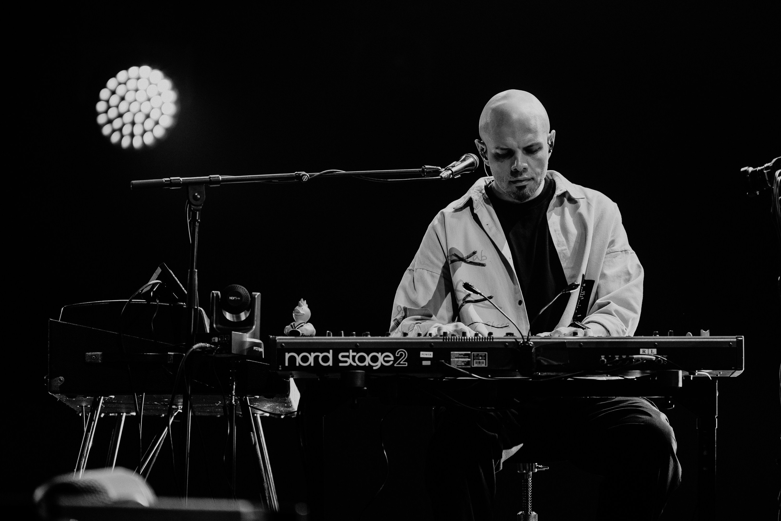 Звери. Магия музыки в кадре: Концертная Фотография