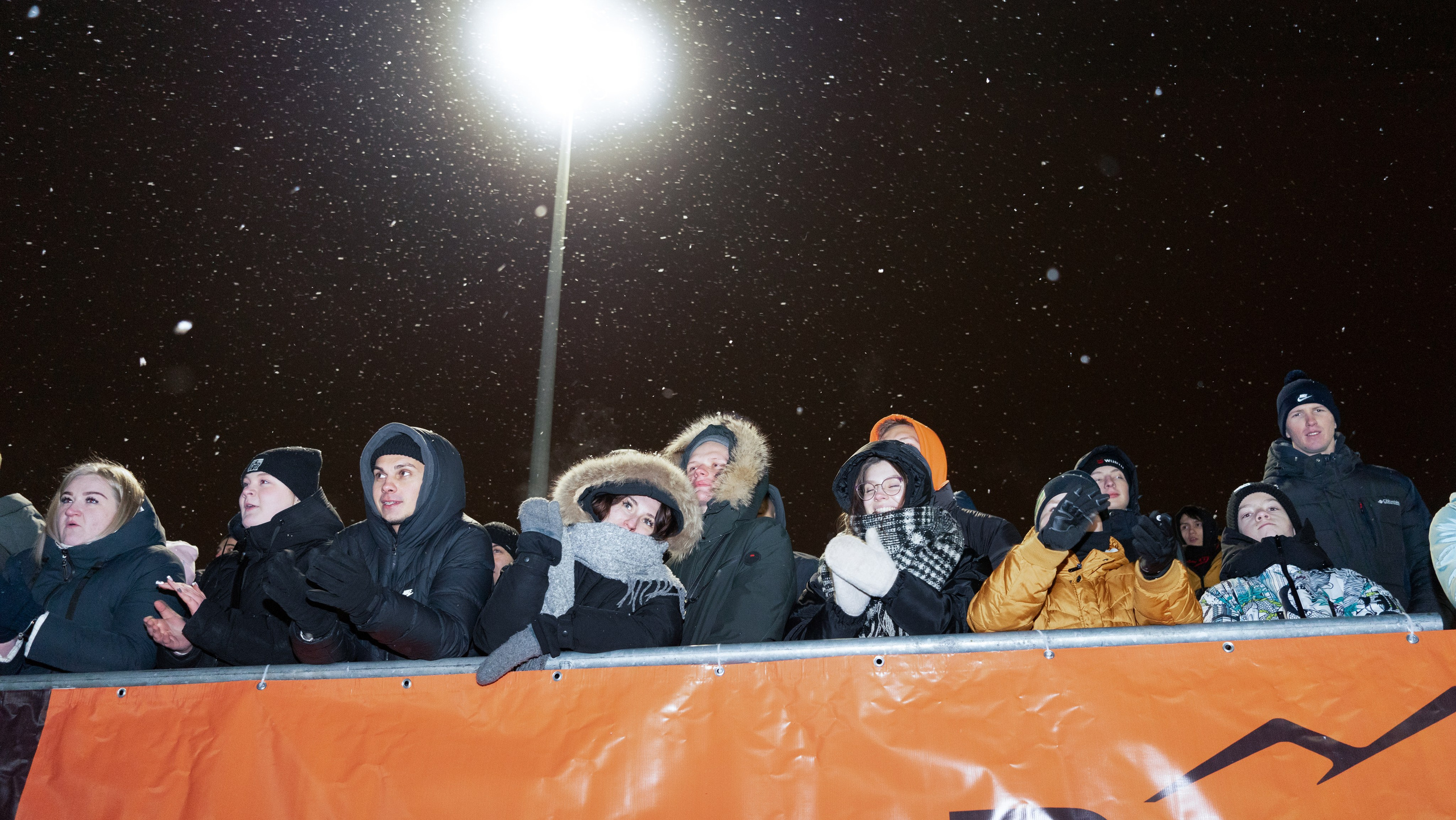 СТУЛЬЧИКИ. ART фотограф NBIRDIE