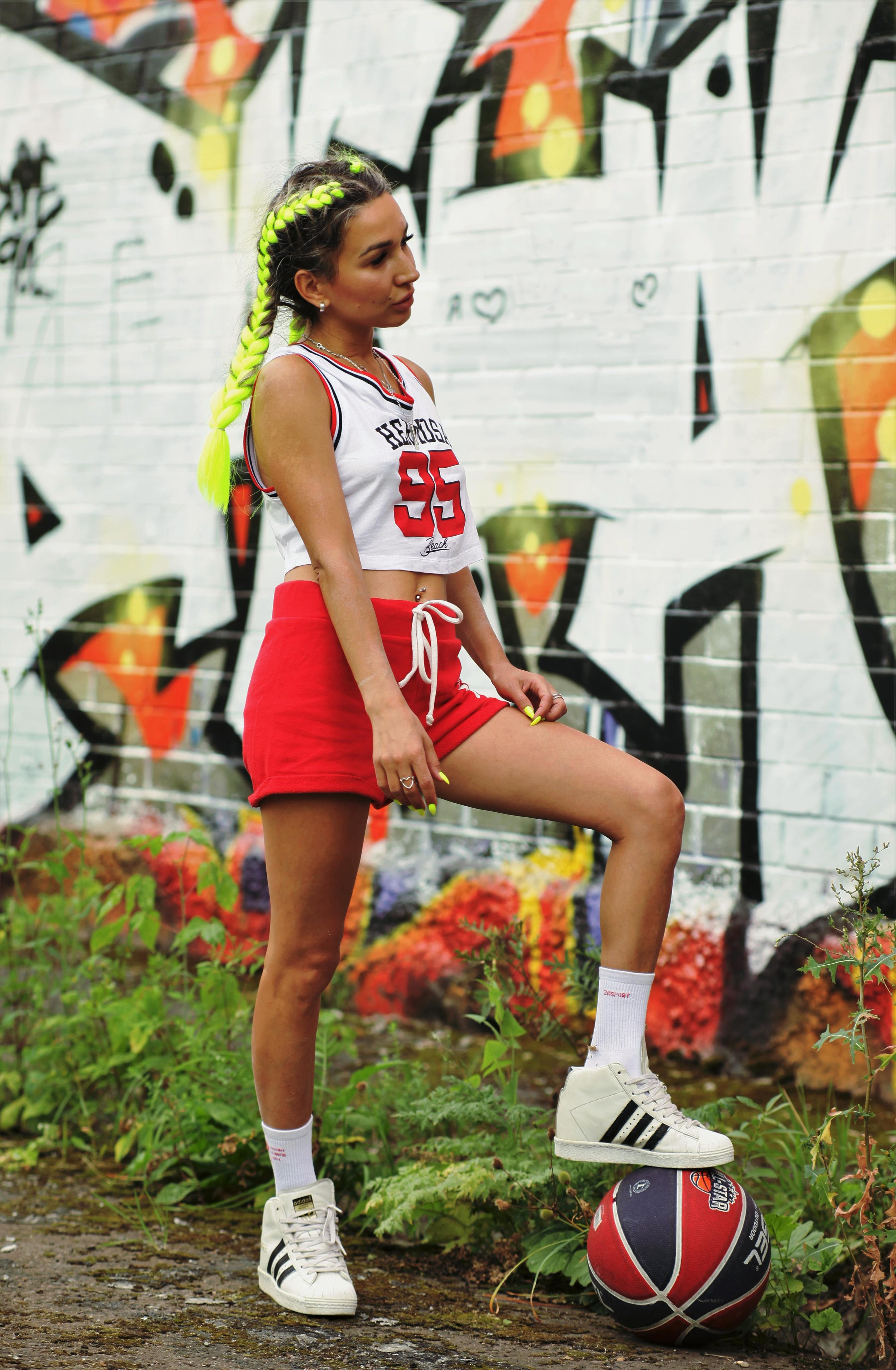 Настя. Фотосессия «Граффити». Репортажный, семейный, свадебный, портретный фотограф