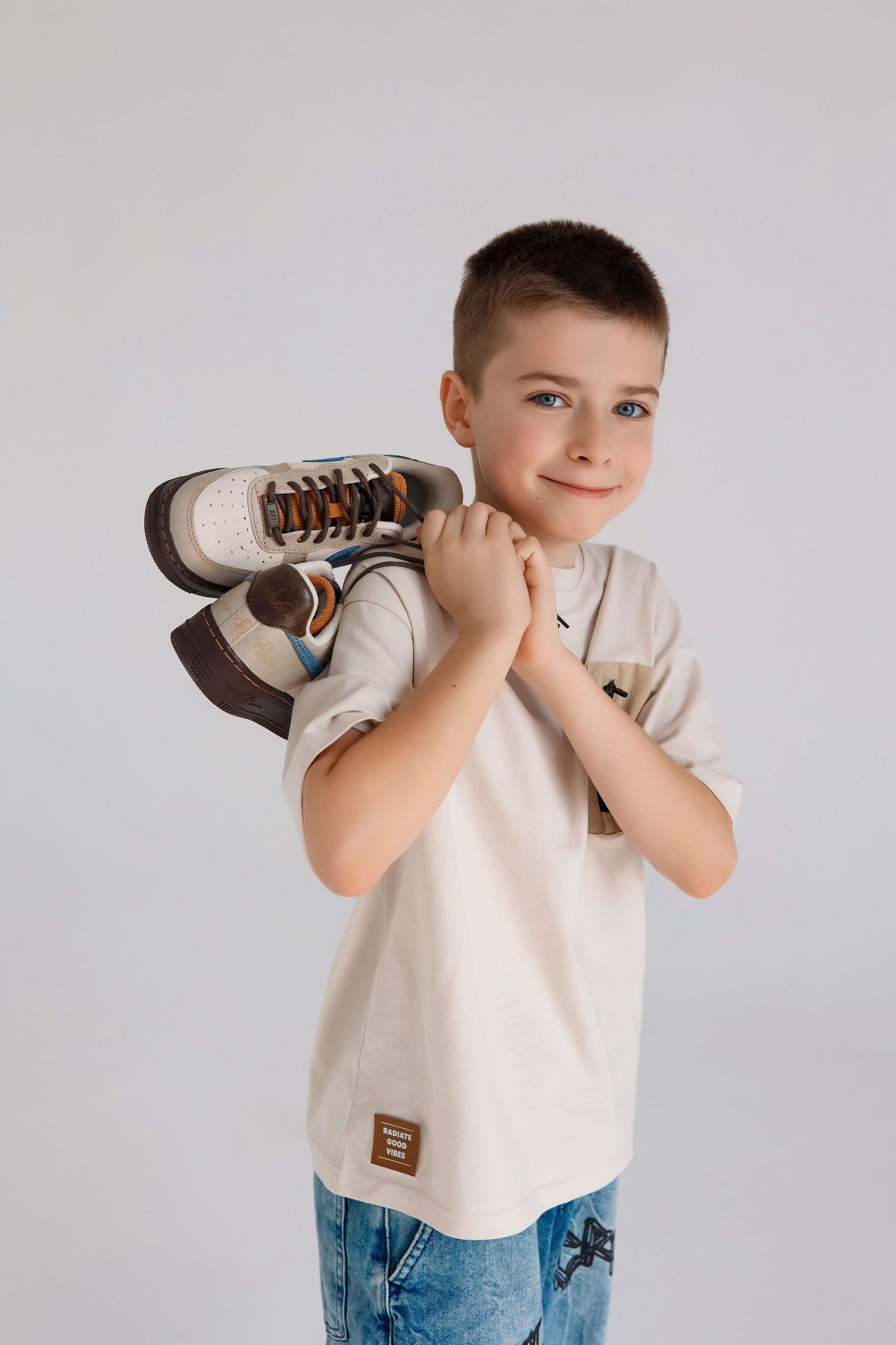 4 класс съемка в фотостудии. Фотограф Любовь Корниенко, Примоский край