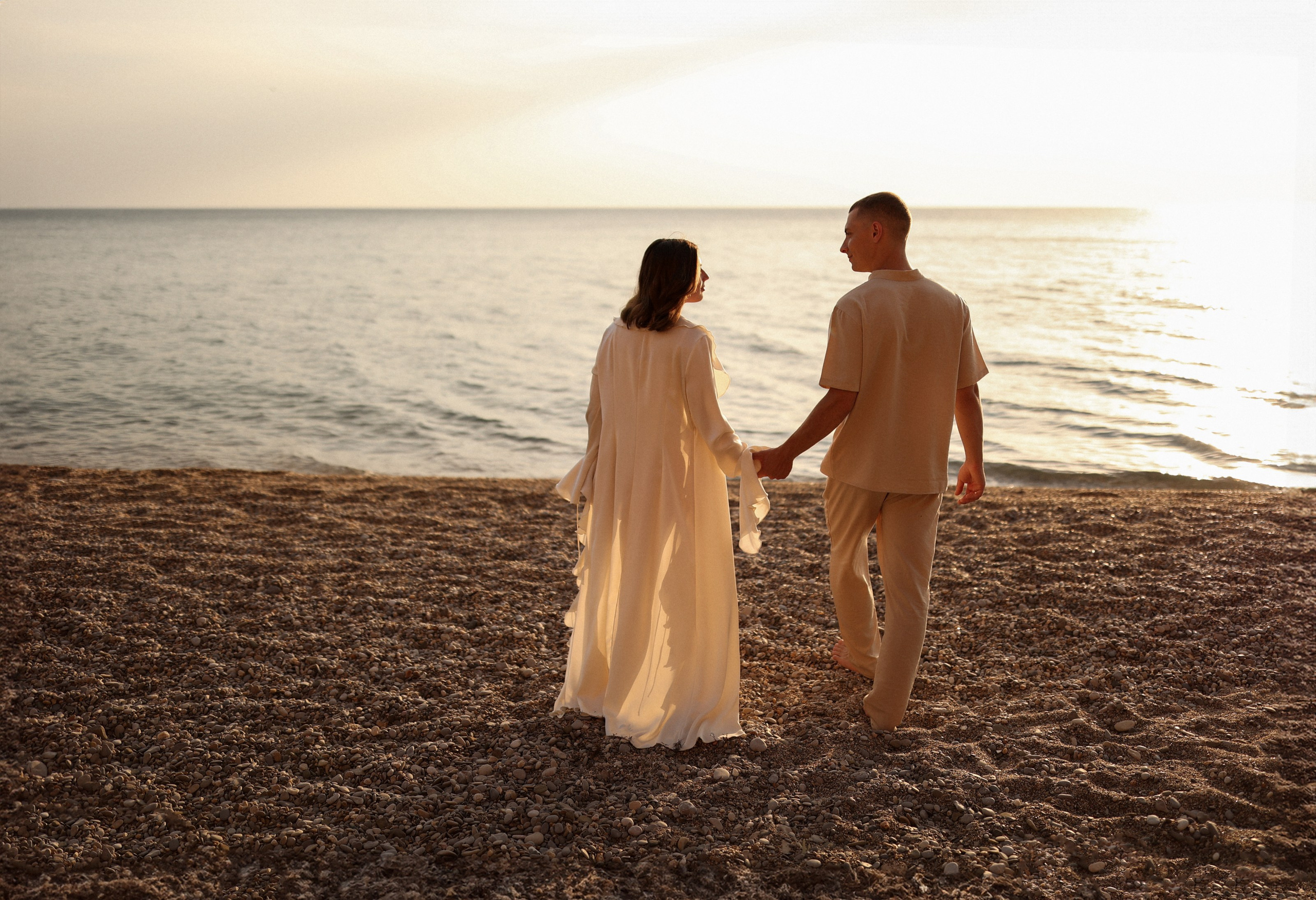 Беременность на закате. Фотограф в Севастополе и Крыму Артем Волобуев