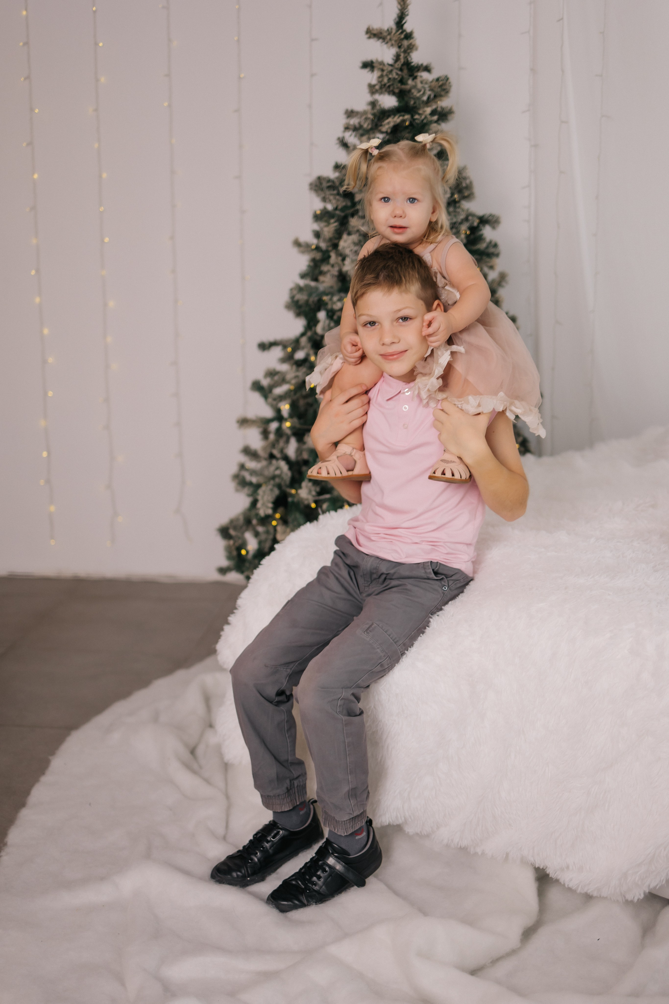 Оля с семьей. СЕМЕЙНЫЙ ФОТОГРАФ В САРАТОВЕ