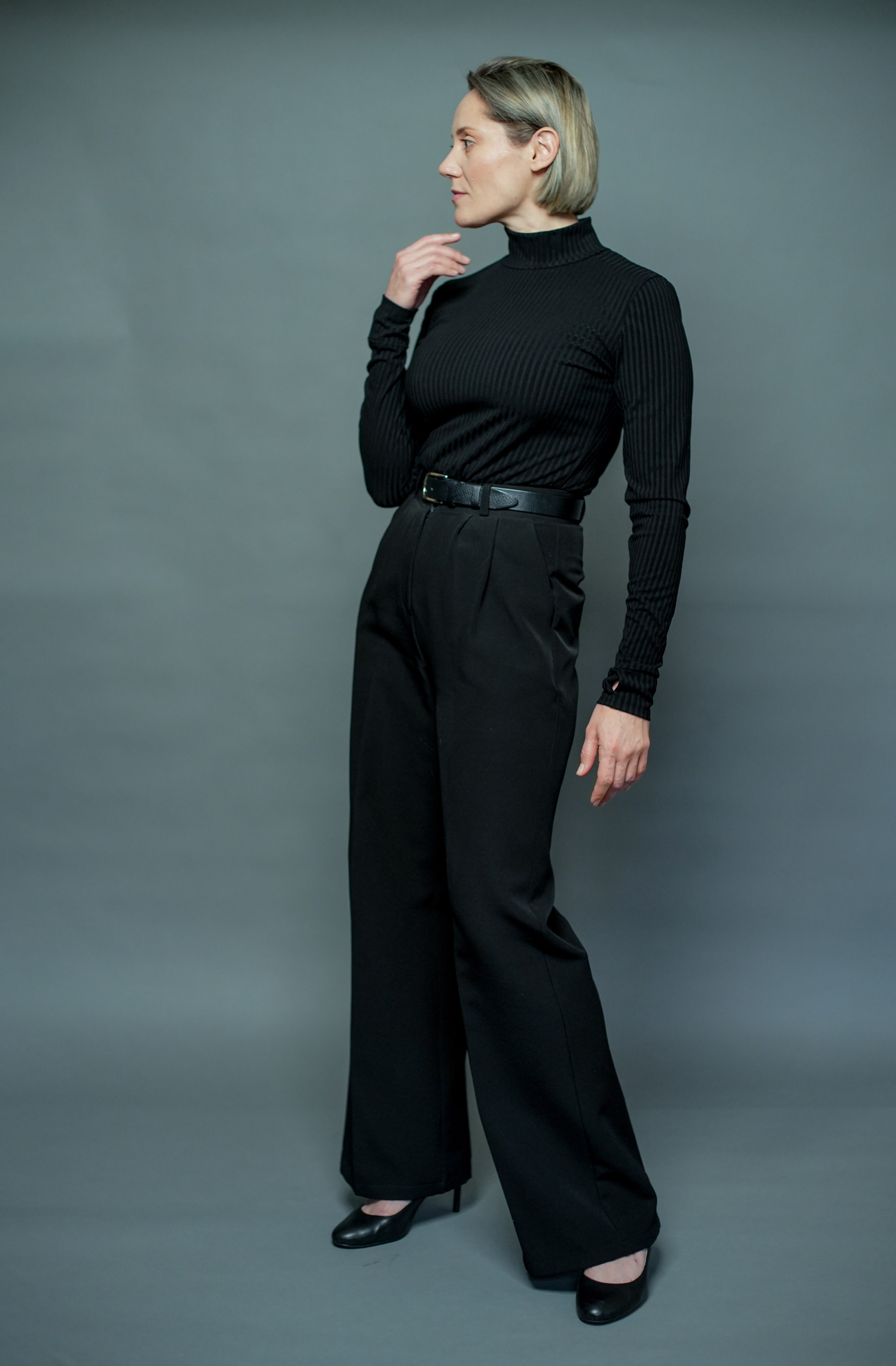 Актриса Александра Белова. Портретная съемка в Москве, студийный фотограф Игорь Фомин