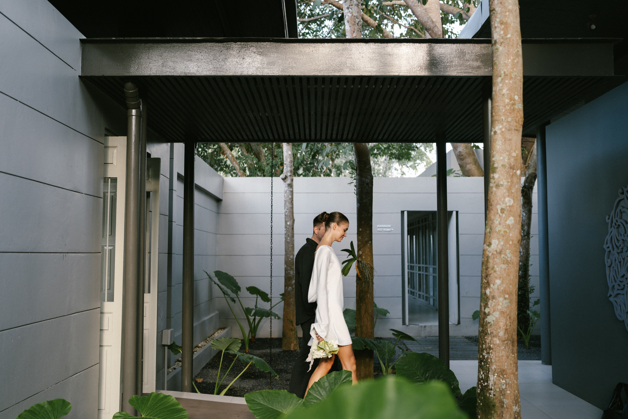Go with me. somewhere. Photographer in Phuket Andrei Valiev