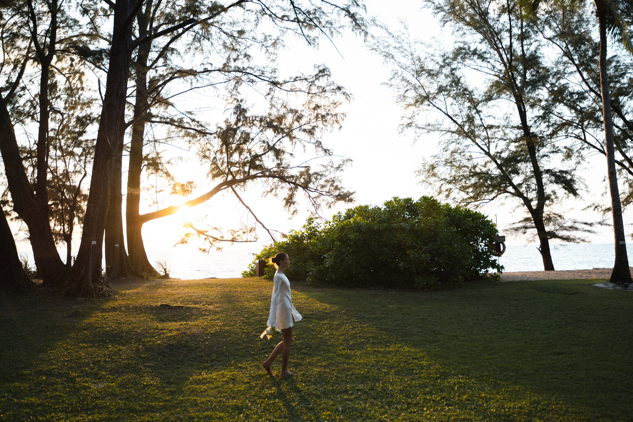 Go with me. somewhere. Photographer in Phuket Andrei Valiev