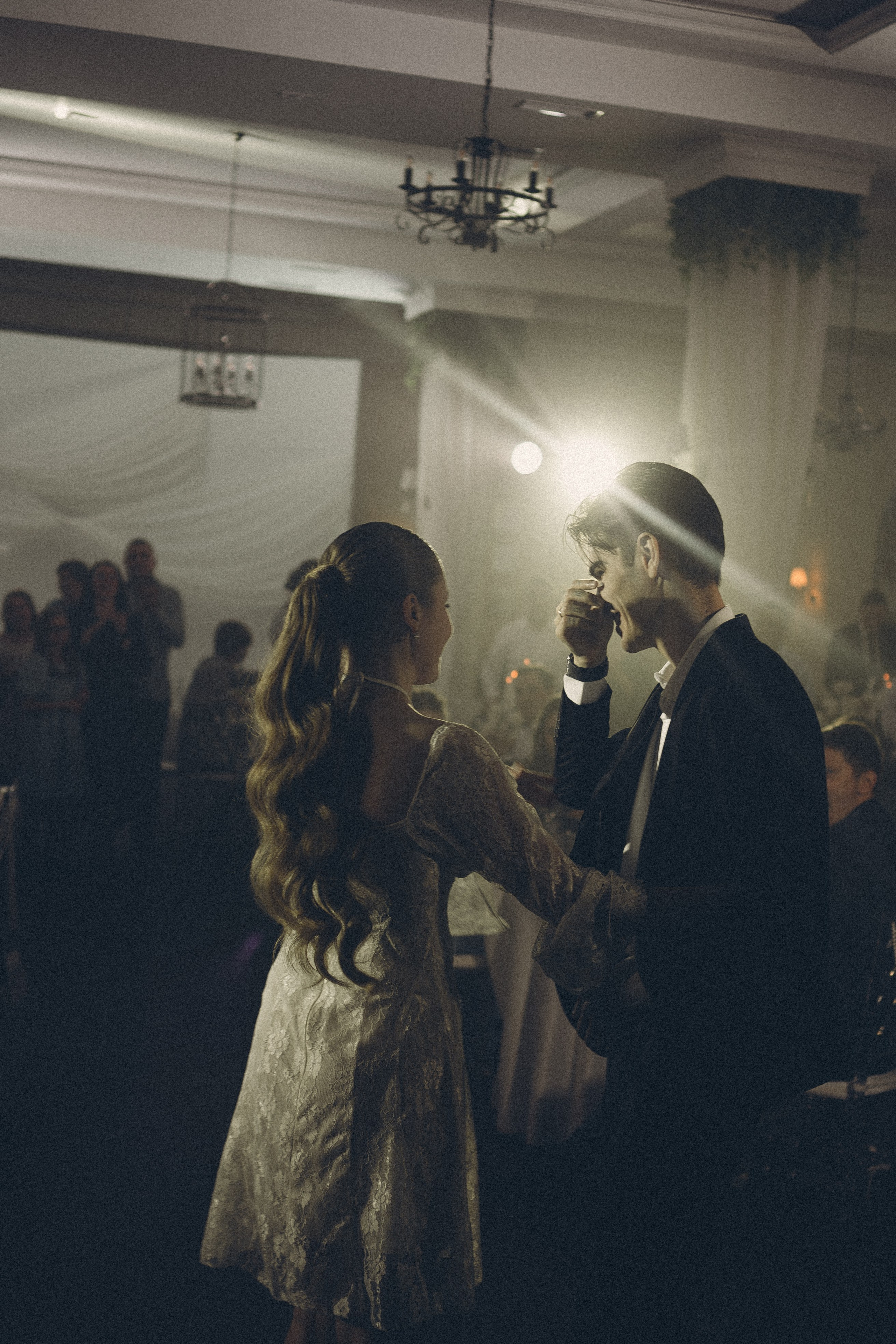 СВАДЕБНАЯ СЬЕМКА В ОТЕЛЕ В СИБИРИ. Профессиональный фотограф, Санкт-Петербург — Виктория Богомолова