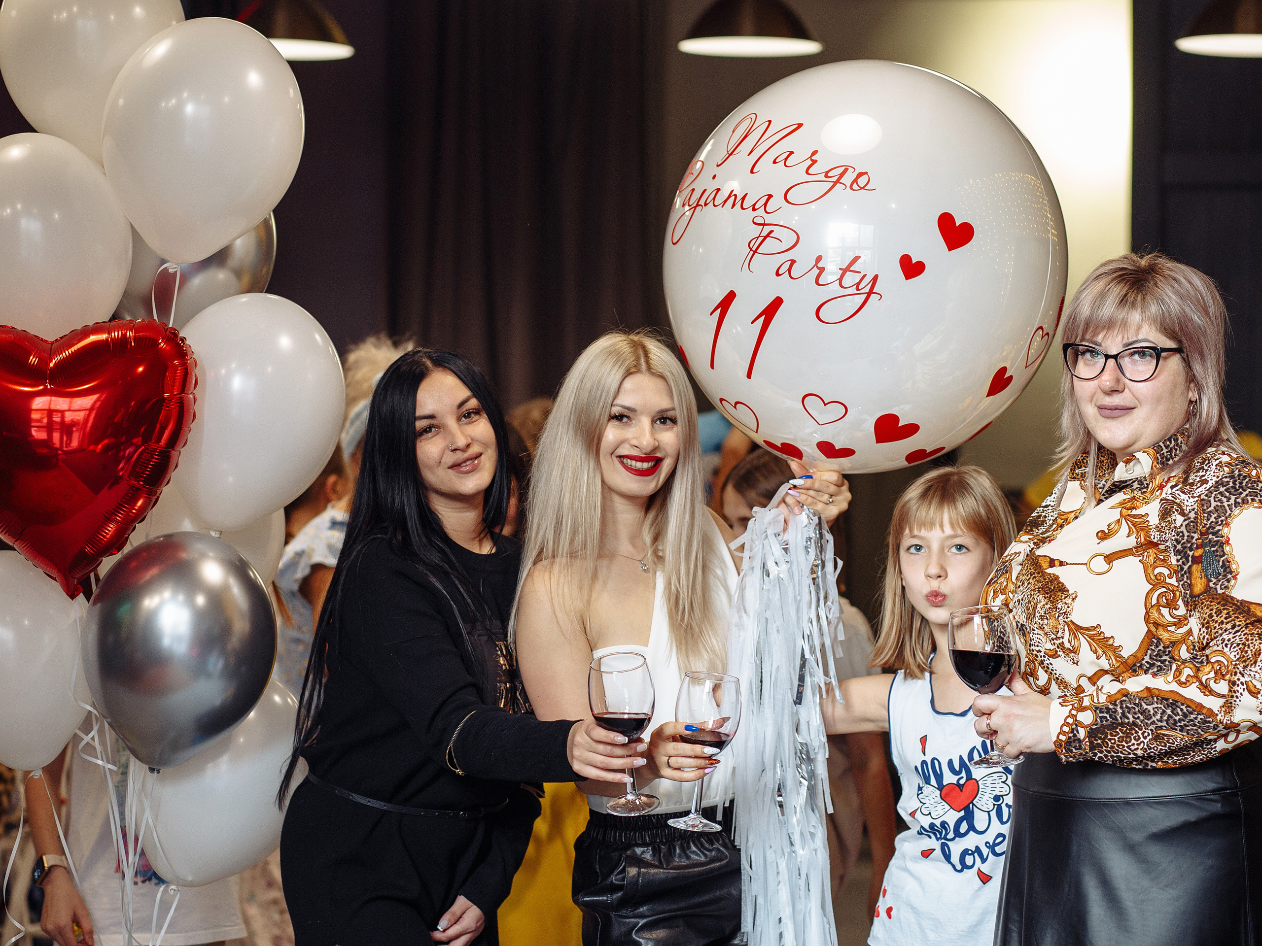 Марго 11 лет. Пижамная вечеринка. Свадебный и семейный фотограф Владивосток — Приморский край. Анастасия Щетинина