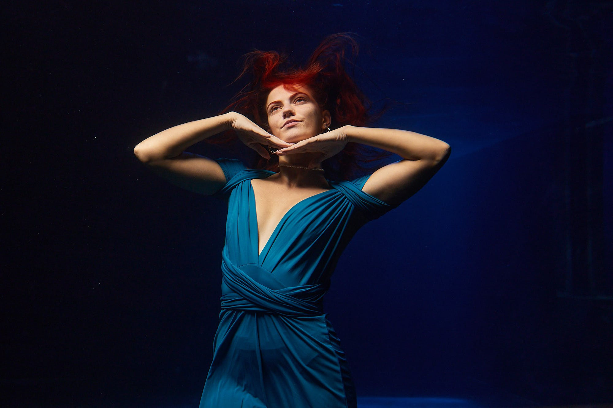 Фотосессия в бассейне Юлия. Семейный и свадебный фотограф в Краснодаре Михеева Светлана