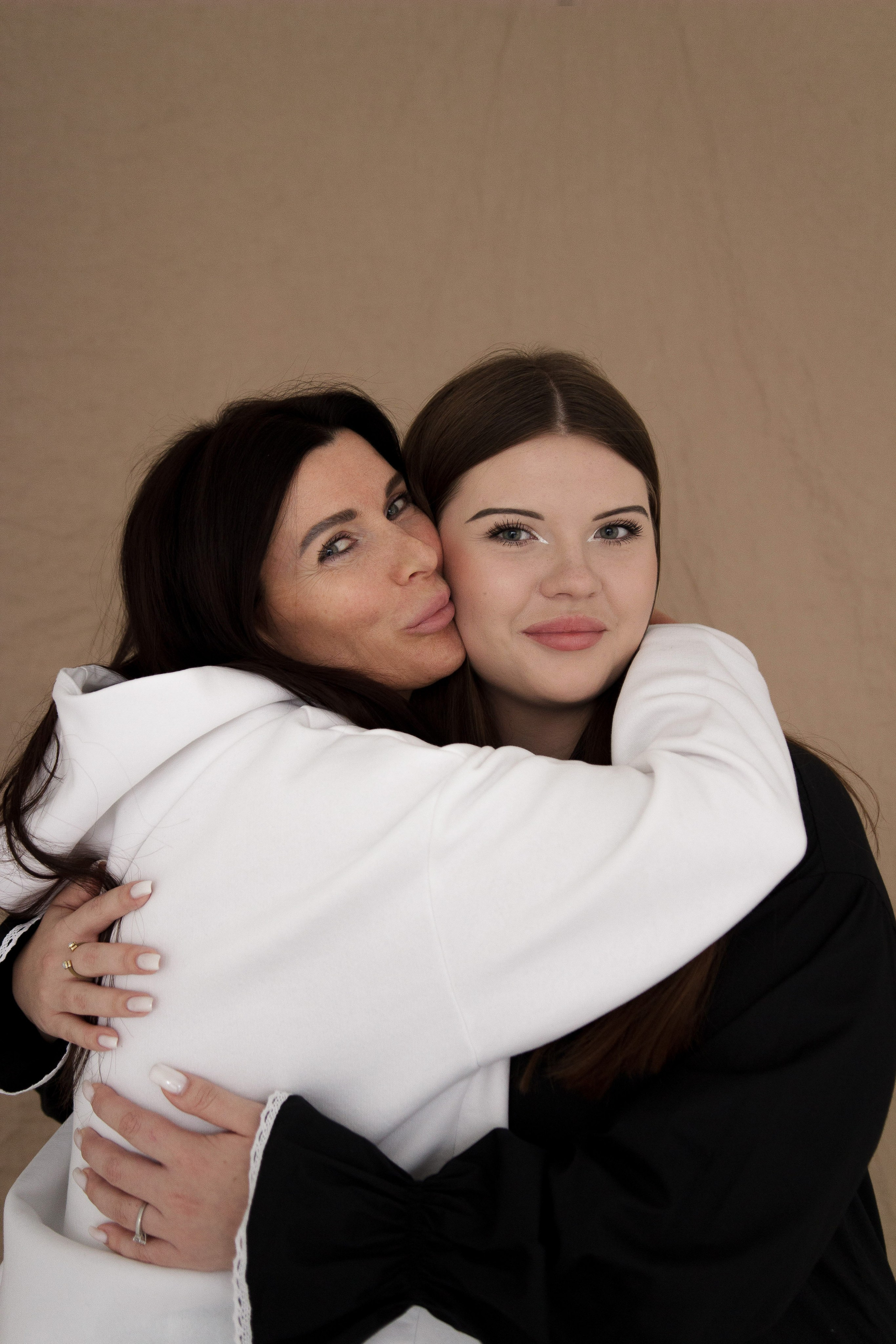 Женское поколение. Фотограф Москва — личные фотосессии, лавстори в студии