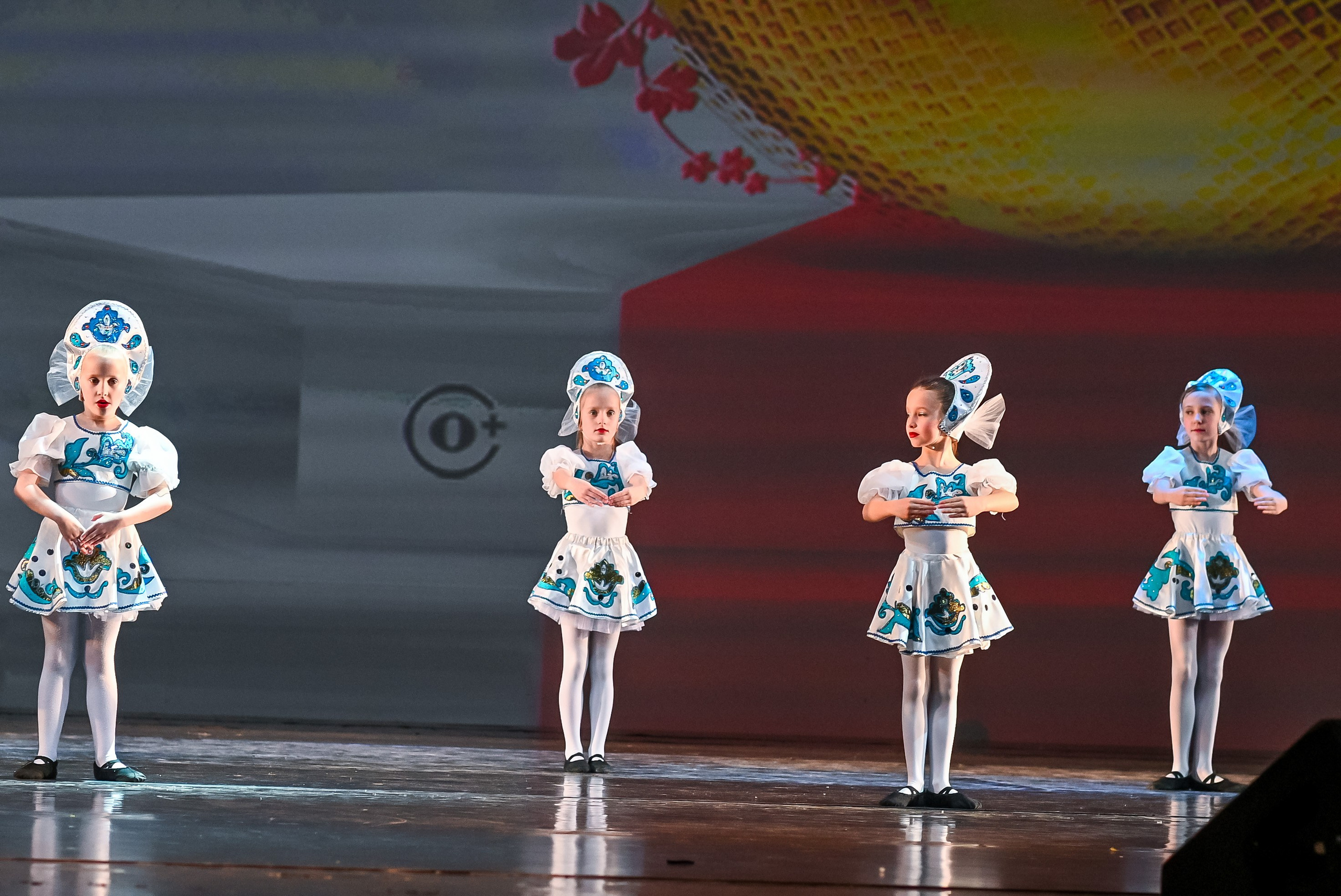 23 апреля, часть 3, БКЗ Октябрьский, г. Санкт-Петербург. Золотое яблочко