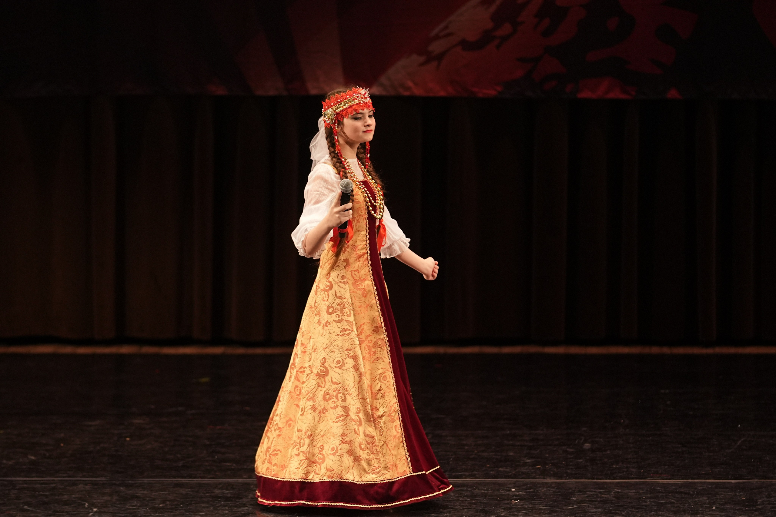 7 декабря, блок 3, г. Москва. Золотое яблочко