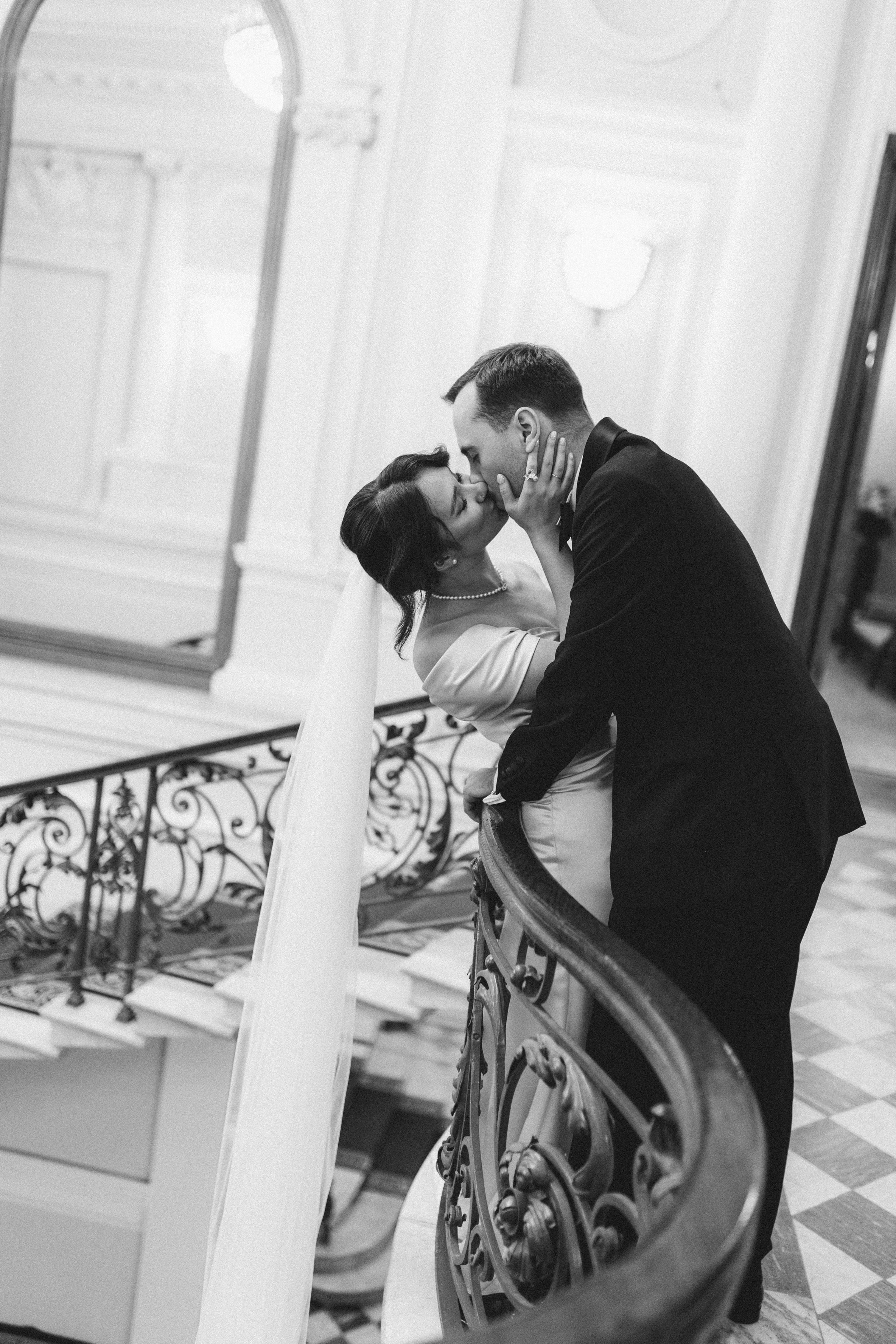 Моменты счастья (встреча в апартаментах, прогулка, Второй дворец и банкет). Фотограф Санкт-Петербург|СПБ|Питер Марина Медведева