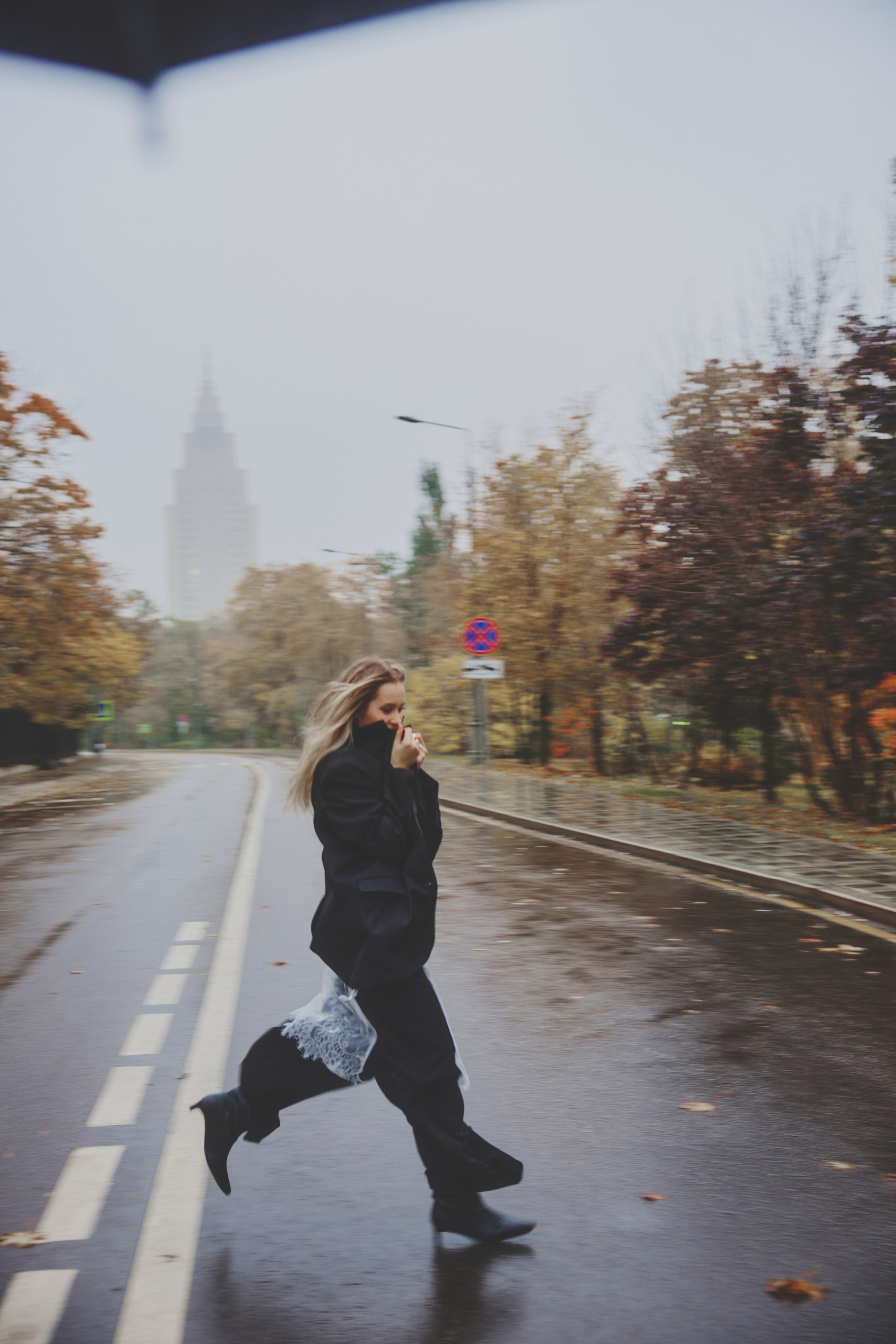 Прогулочная фотосессия в Москве для Валерии. Фотограф Москва Карпова Евгения