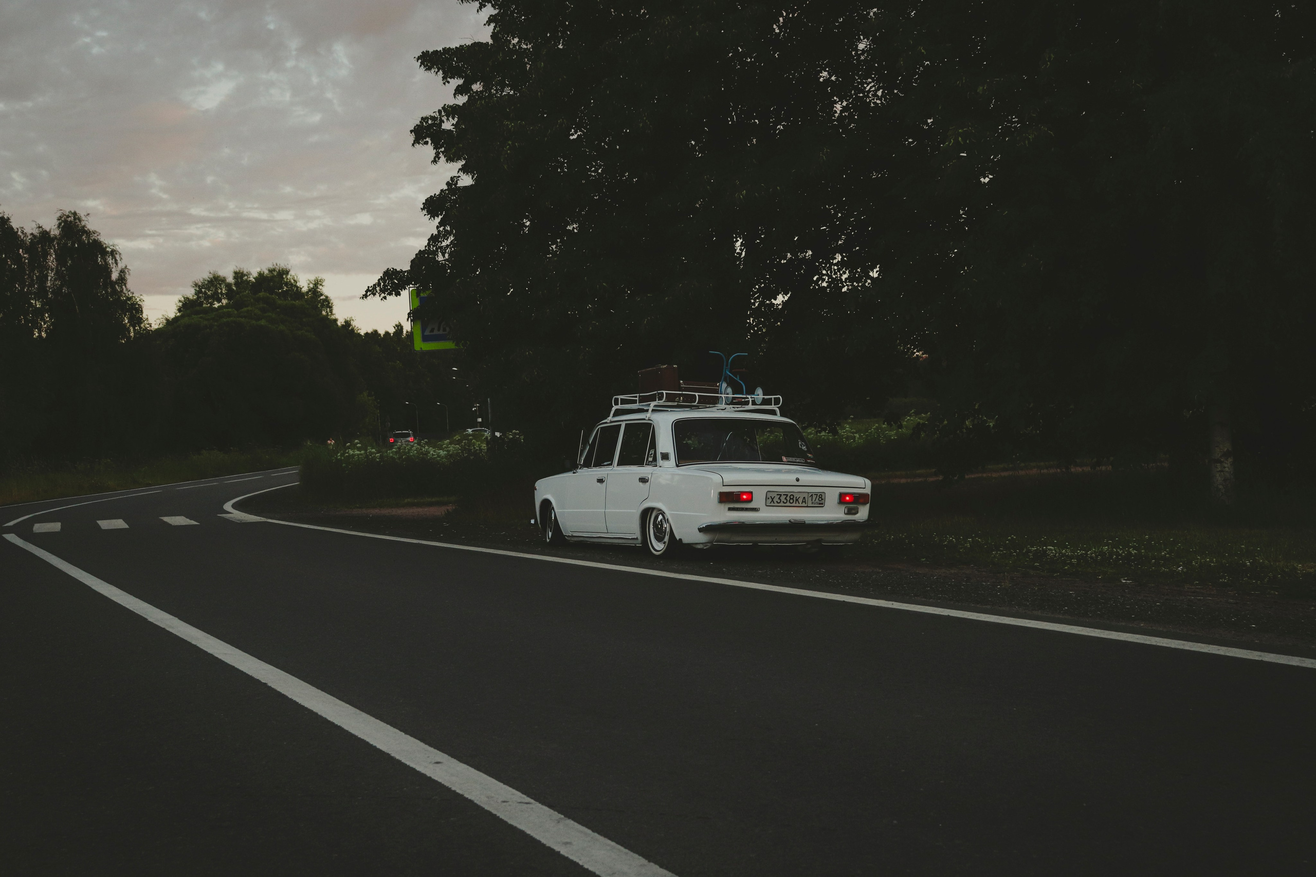 Летний вечер и ваз 2101. Ивентный фотограф в Санкт-Петербурге Олег Комков