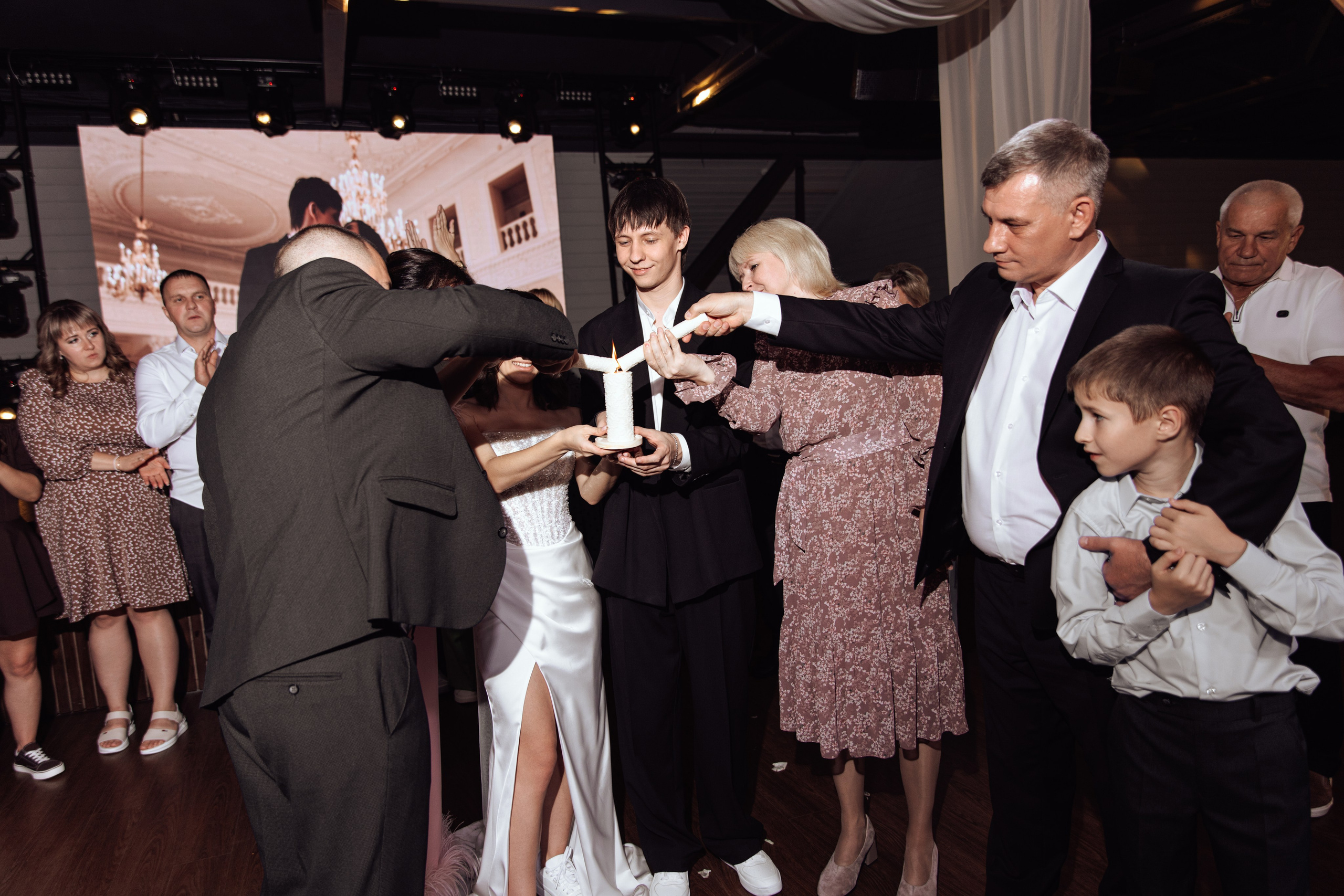 Свадебная фотосессия С&Н 2025. СВАДЕБНЫЙ ФОТОГРАФ И ВИДЕОГРАФ УЛЬЯНОВСК