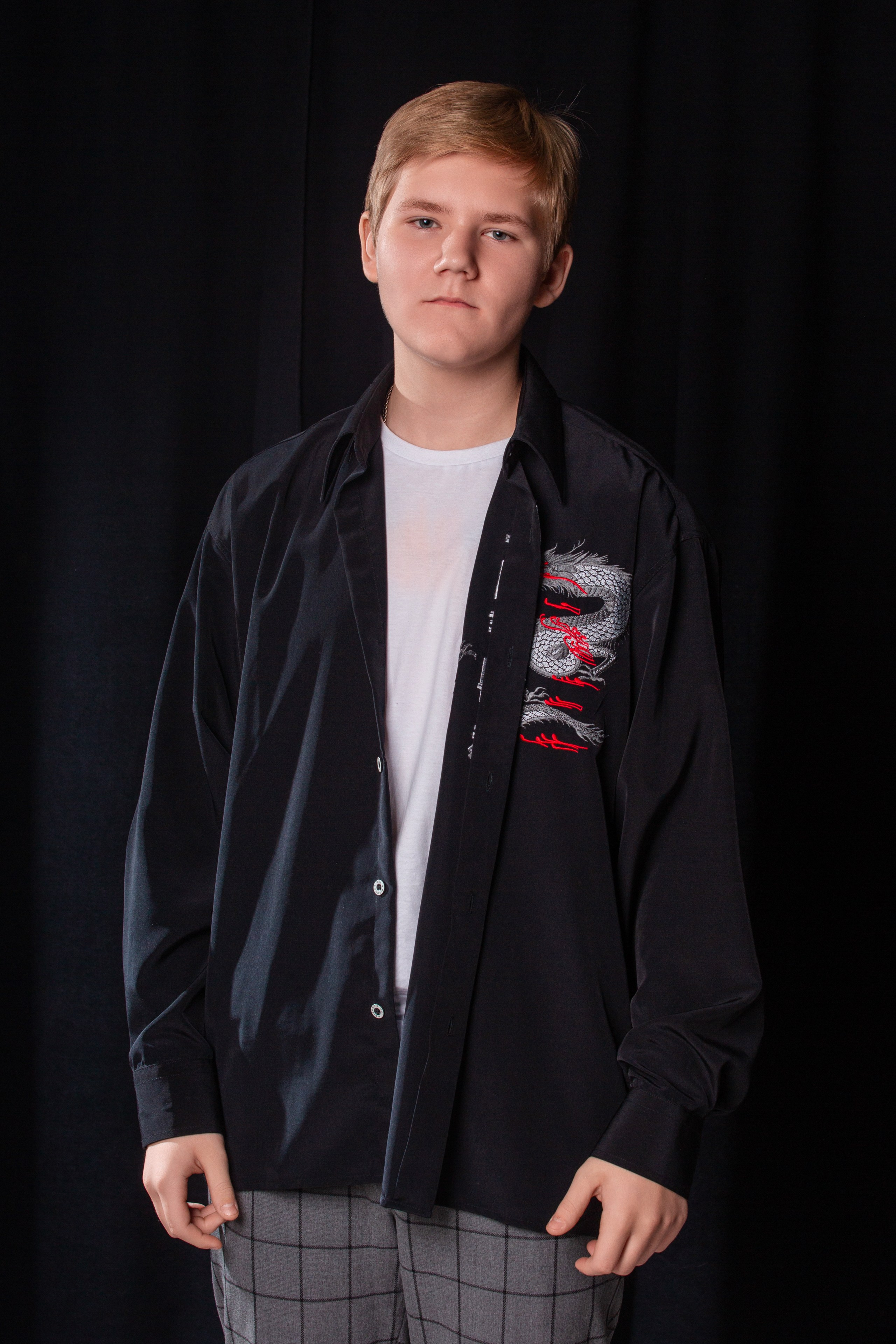 СЪЕМКА ПОРТРЕТОВ НА ЧЕРНОМ ФОНЕ + ДЫМ. ТВОЙ АЛЬБОМ / ТВОИ ПРАВИЛА