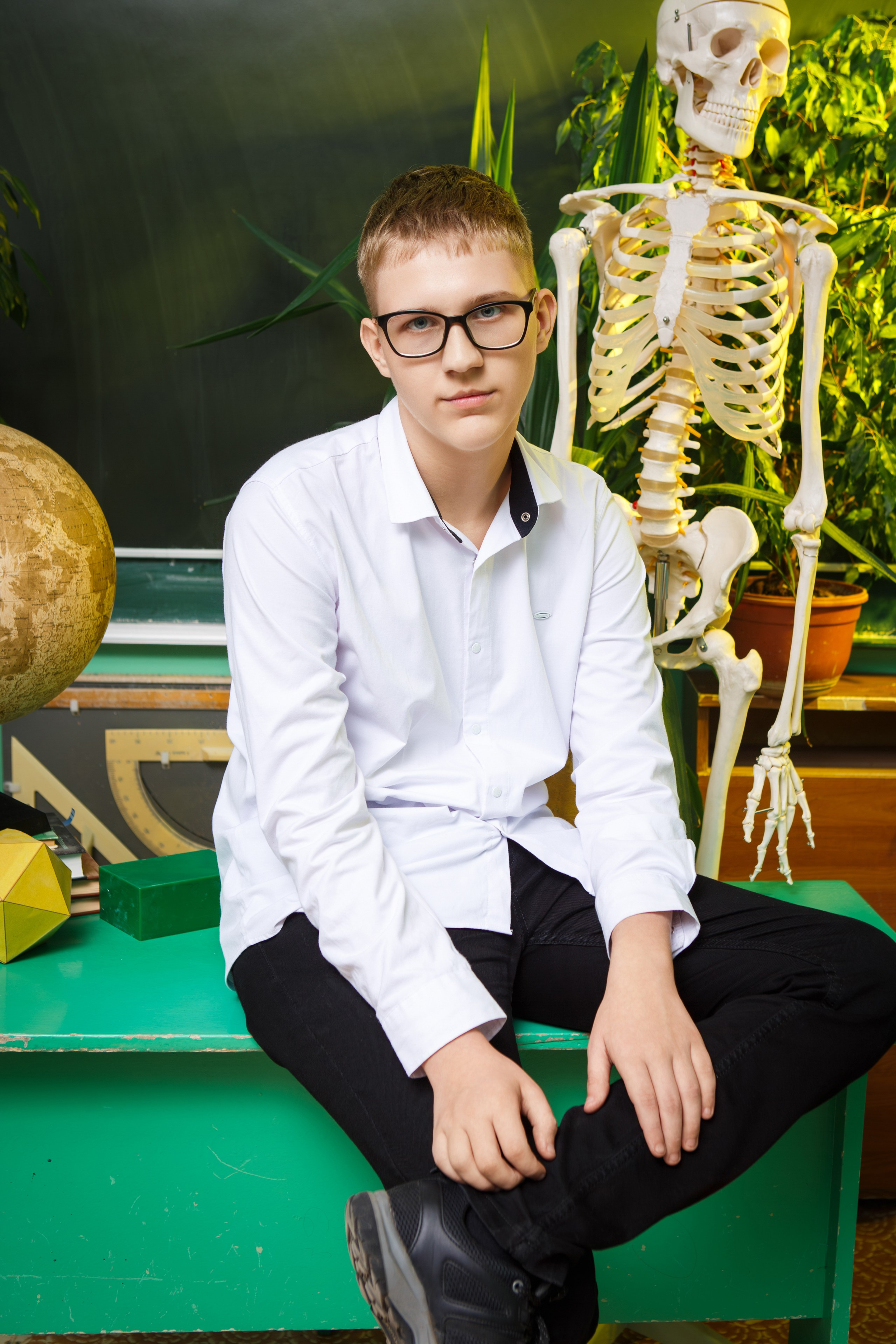 ПОРТРЕТНАЯ ФОТОСЕССИЯ В КЛАССЕ ДЛЯ 9 КЛАССОВ. ТВОЙ АЛЬБОМ / ТВОИ ПРАВИЛА