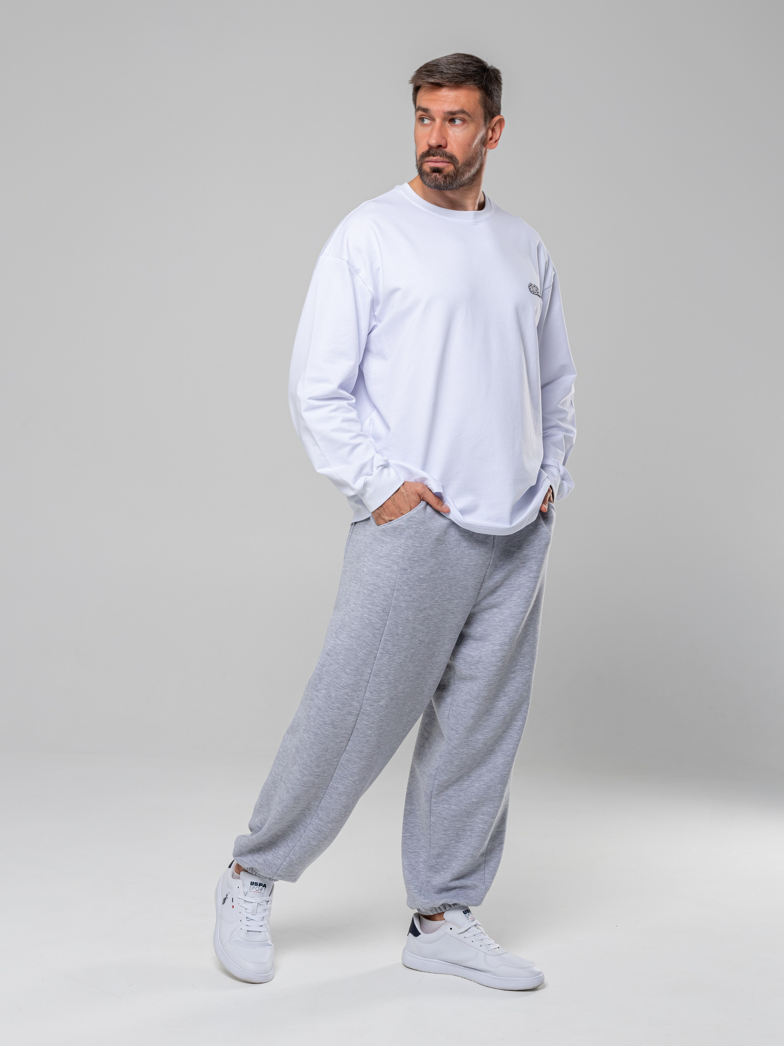 Худи и штаны. Фотограф в Краснодаре Арина Кудряшова