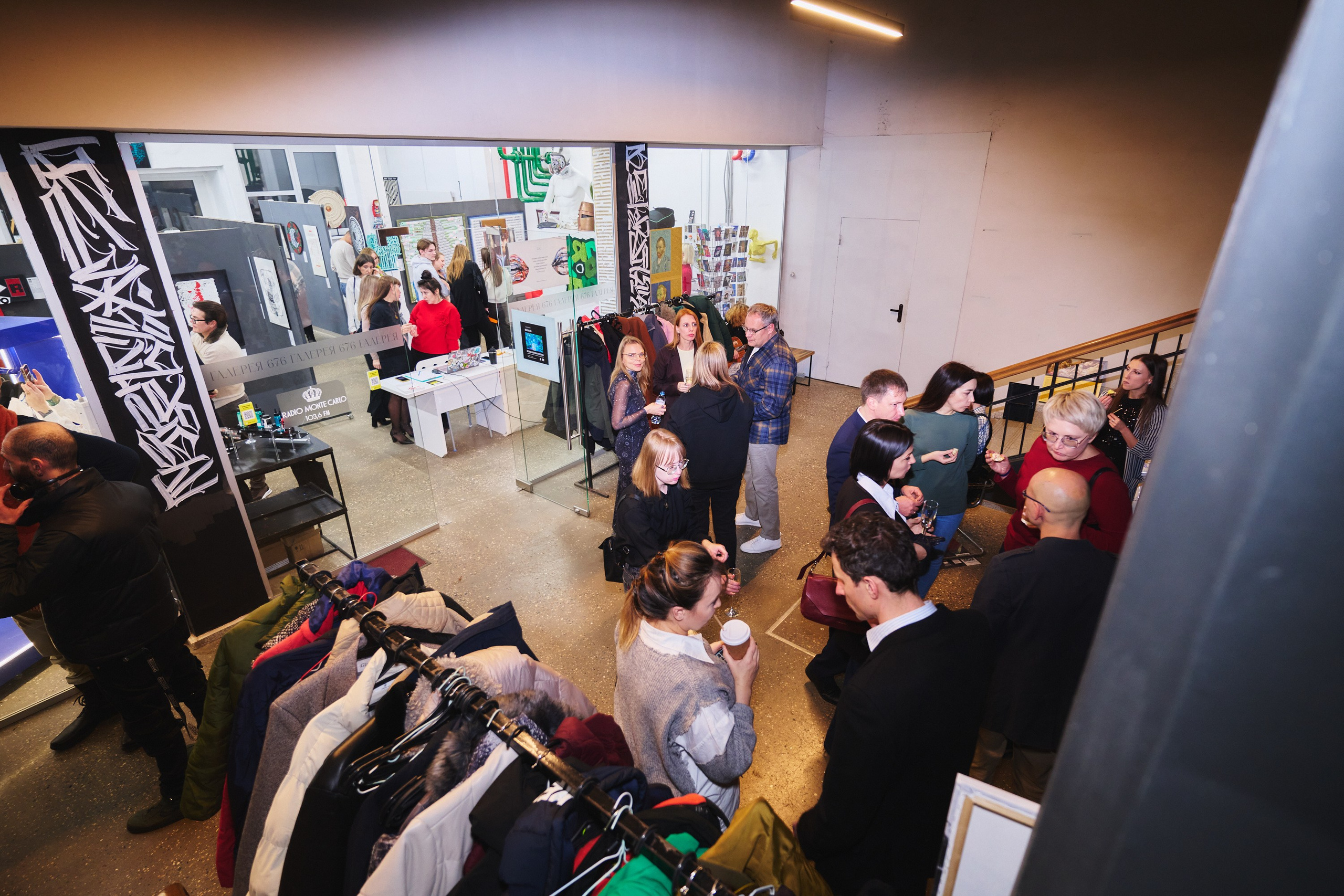 Выставка Каллиграфии — галлереия 676. Фотограф в Иваново: Каталожная съемка одежды и постельного белья, Wildberries