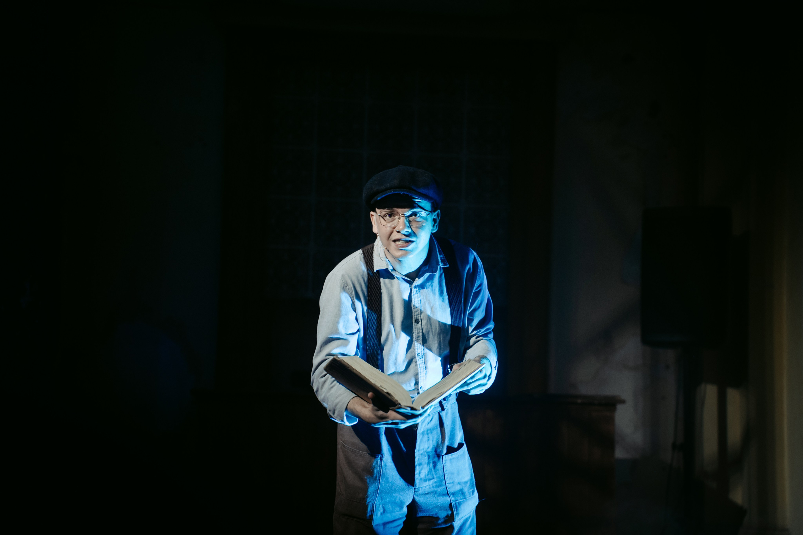 Горький оптимизм. Главная