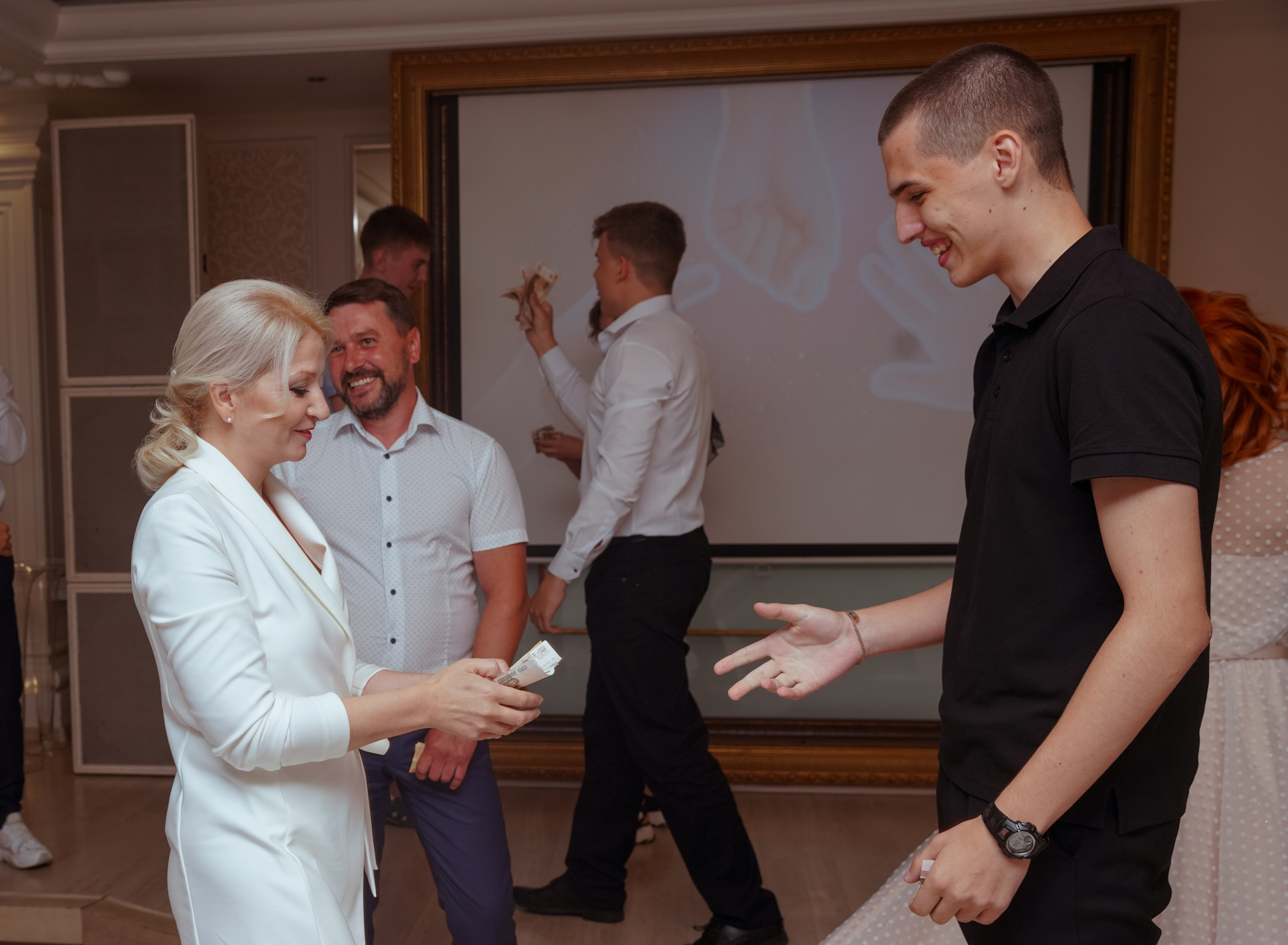 Выпускной, вручение диплома, прогулка, Онегин. Семейный и детский фотограф в Нижнем Новгороде