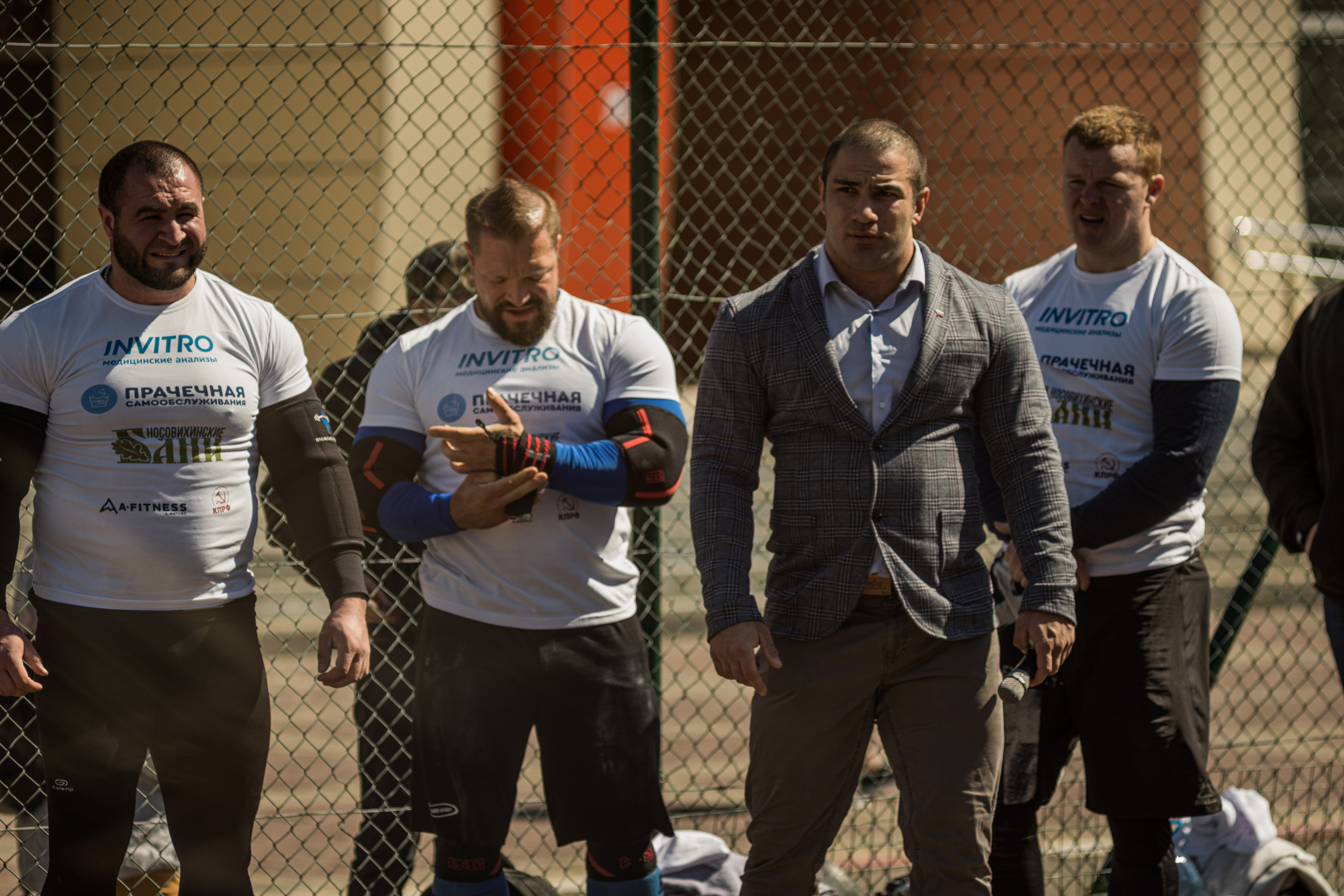 Первомай в подмосковье. Фотограф Москва | Павел Борзунов