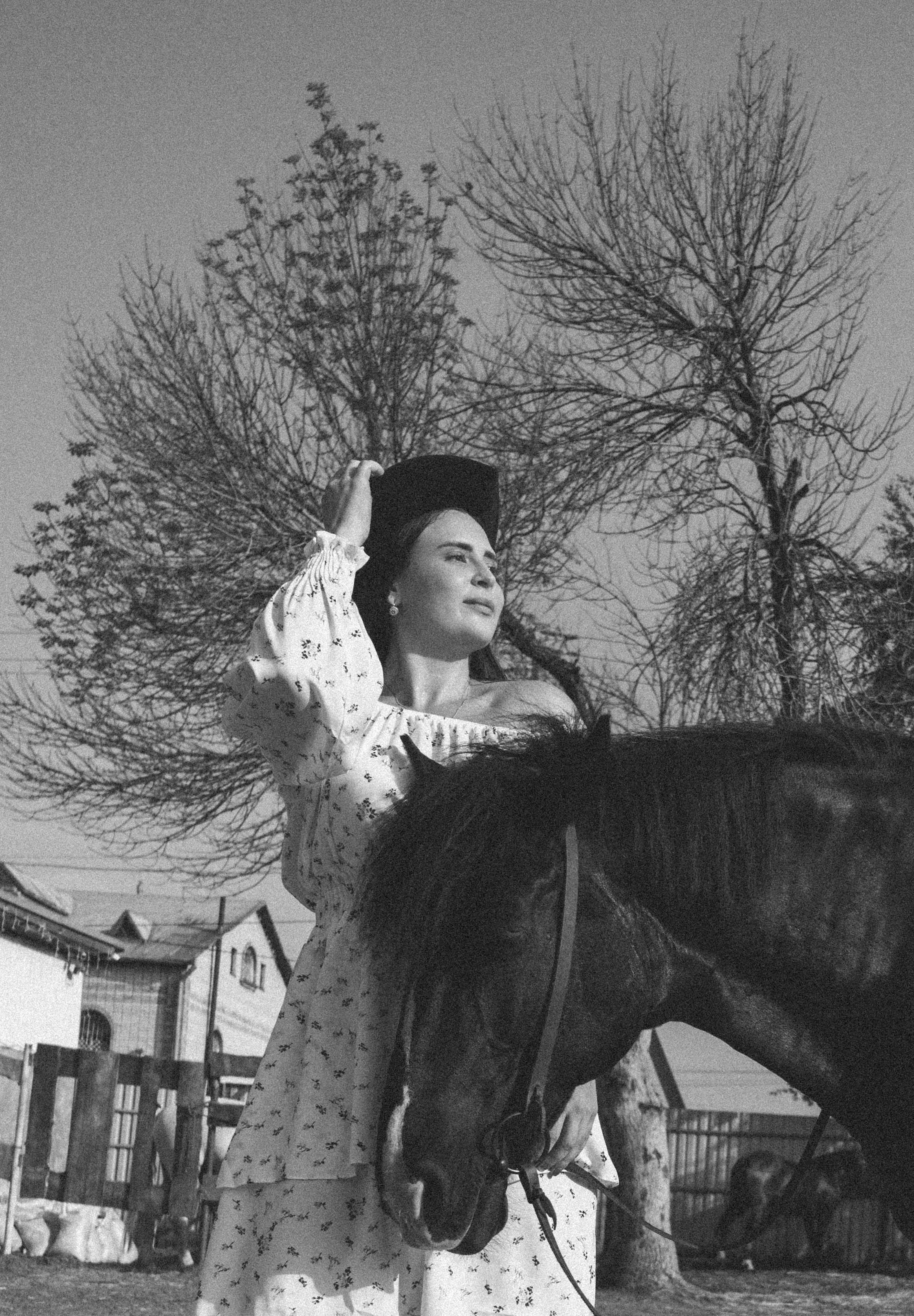 На конюшне. Фотограф Ксения Соколова — портретная, свадебная и семейная съемки в Барнауле