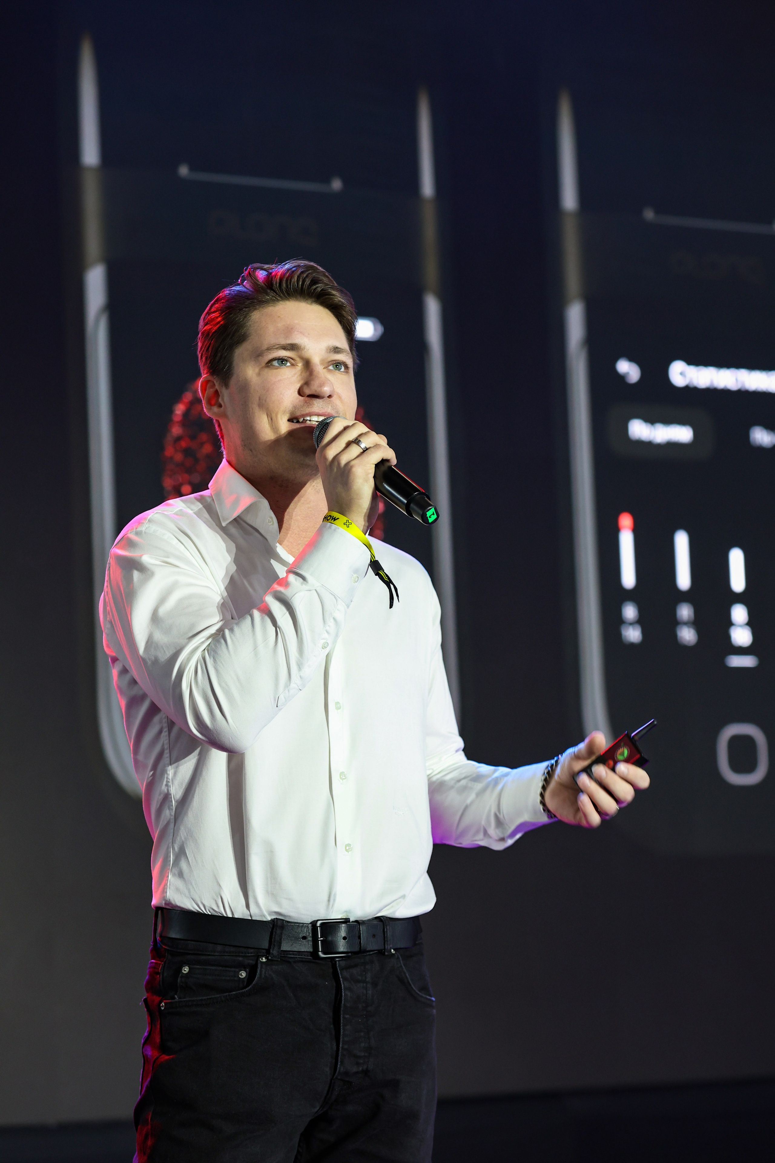 Стенд PLONQ на Vape Club Show. Фотограф Дарья Попова