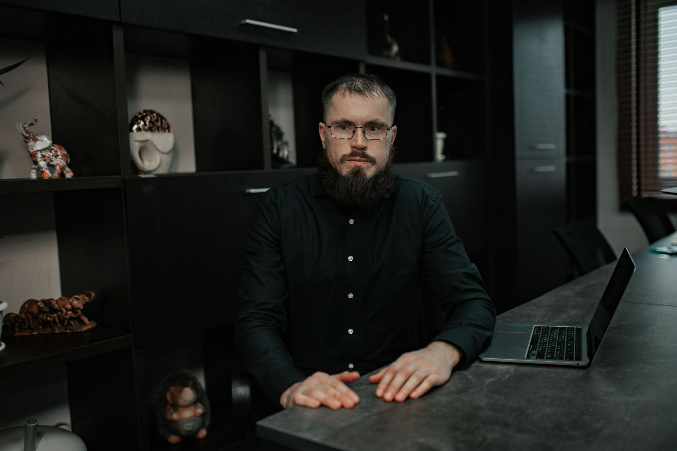 Владимир, бизнес портрет. Бизнес фотограф Ижевск — Назаров Роман