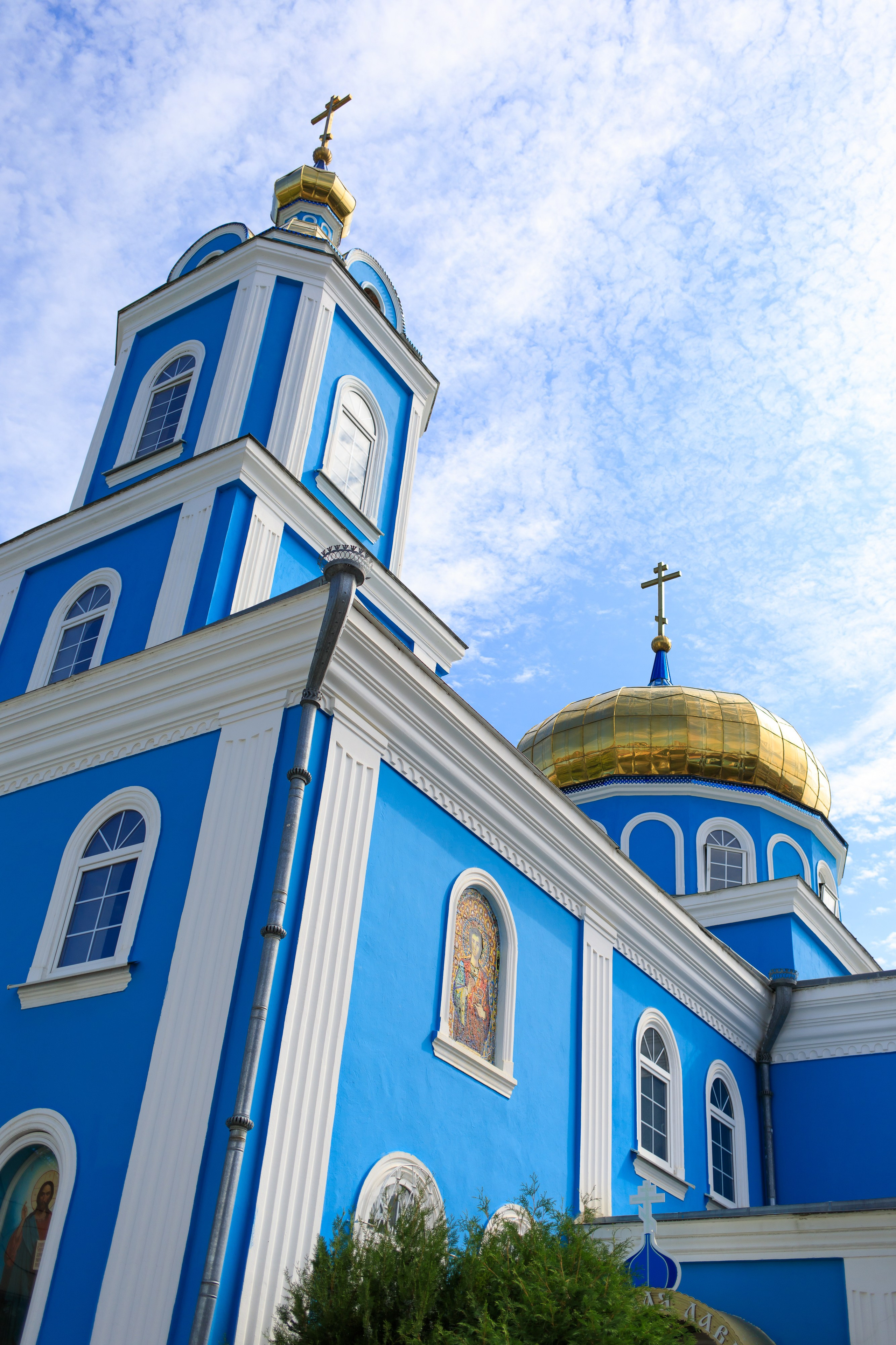 Фотосъёмка таинства крещения и крестин в городах Я фотограф снимающий венчания в городах Минеральные Воды, Пятигорск, Кисловодск, Ессентуки,. Репортажный и свадебный фотограф Пятигорск и КМВ