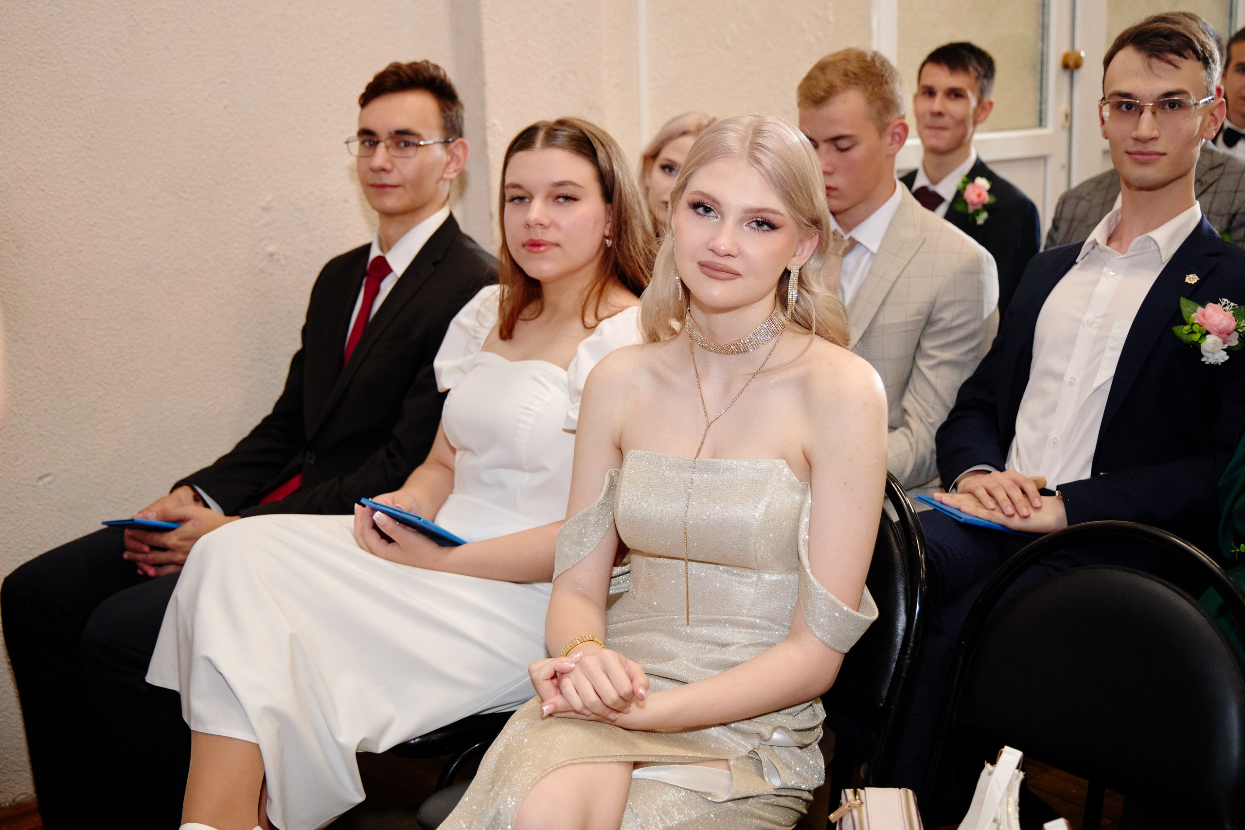 Выпускной 35 Сош. Фотограф Выпускные альбомы Таганрог Сергей Коробченко