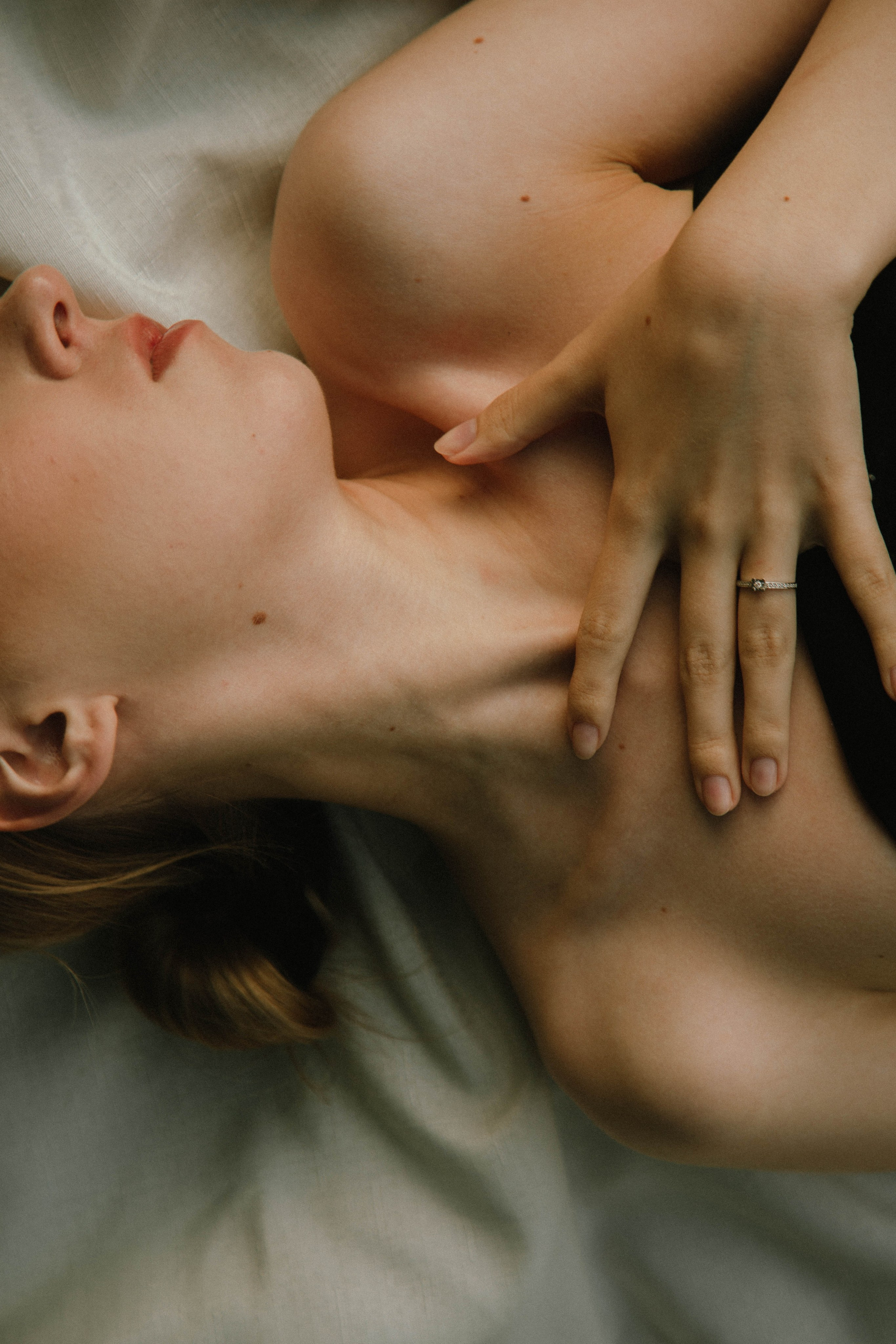 Black dress. DINA MOREVA photography