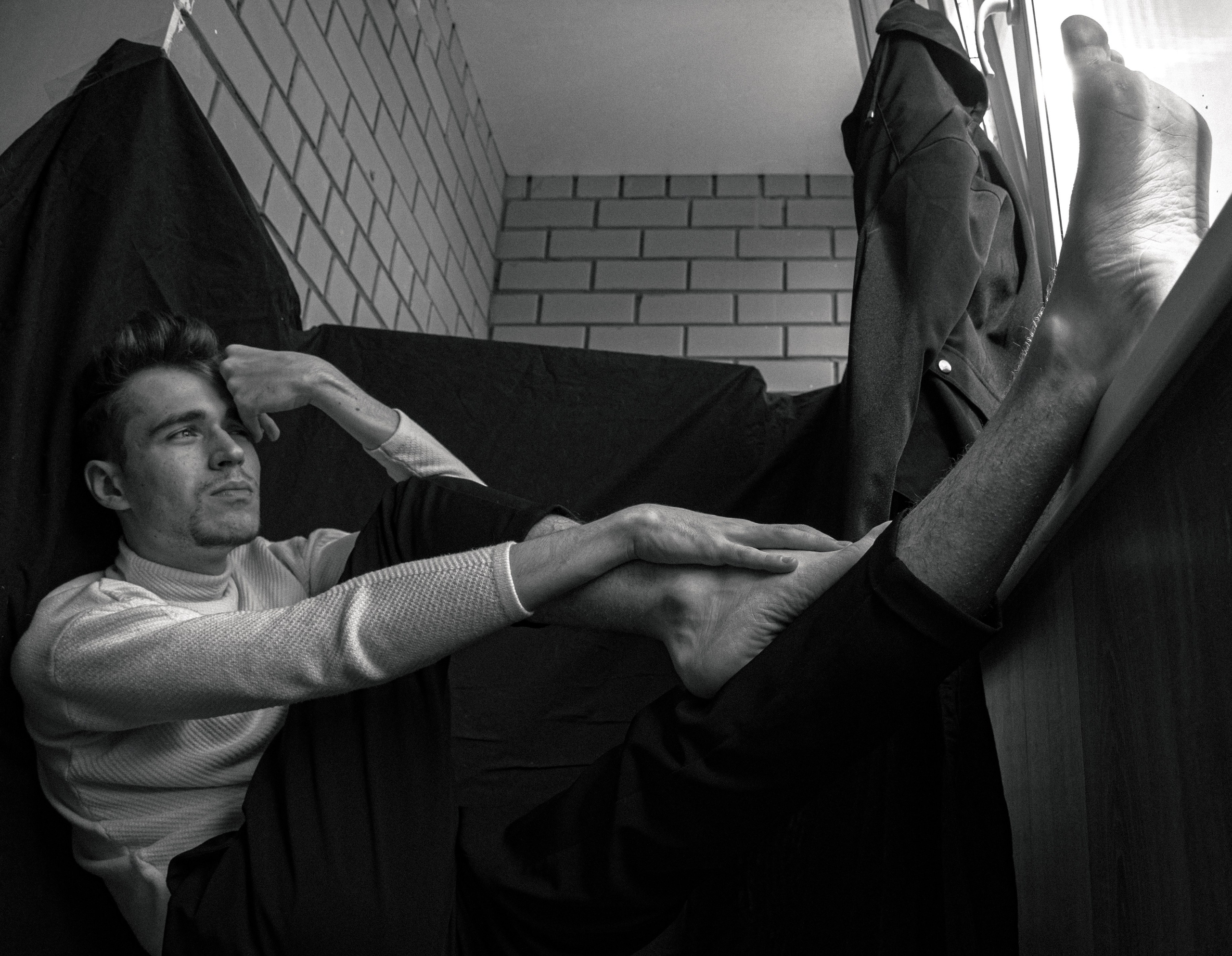 Dialog. DINA MOREVA photography