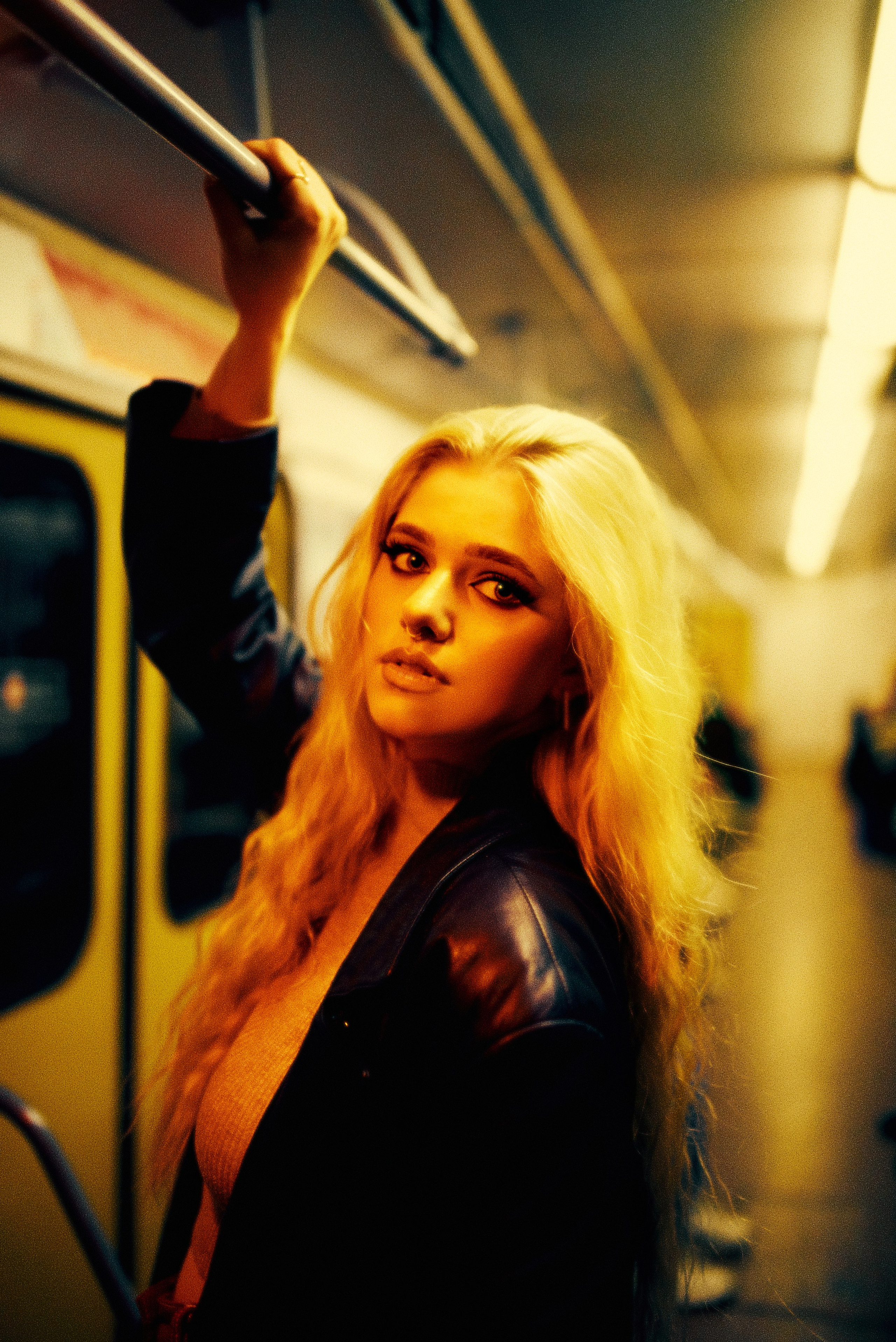 Метро и Комаровка. Антон Арнольд | Фотограф Минск