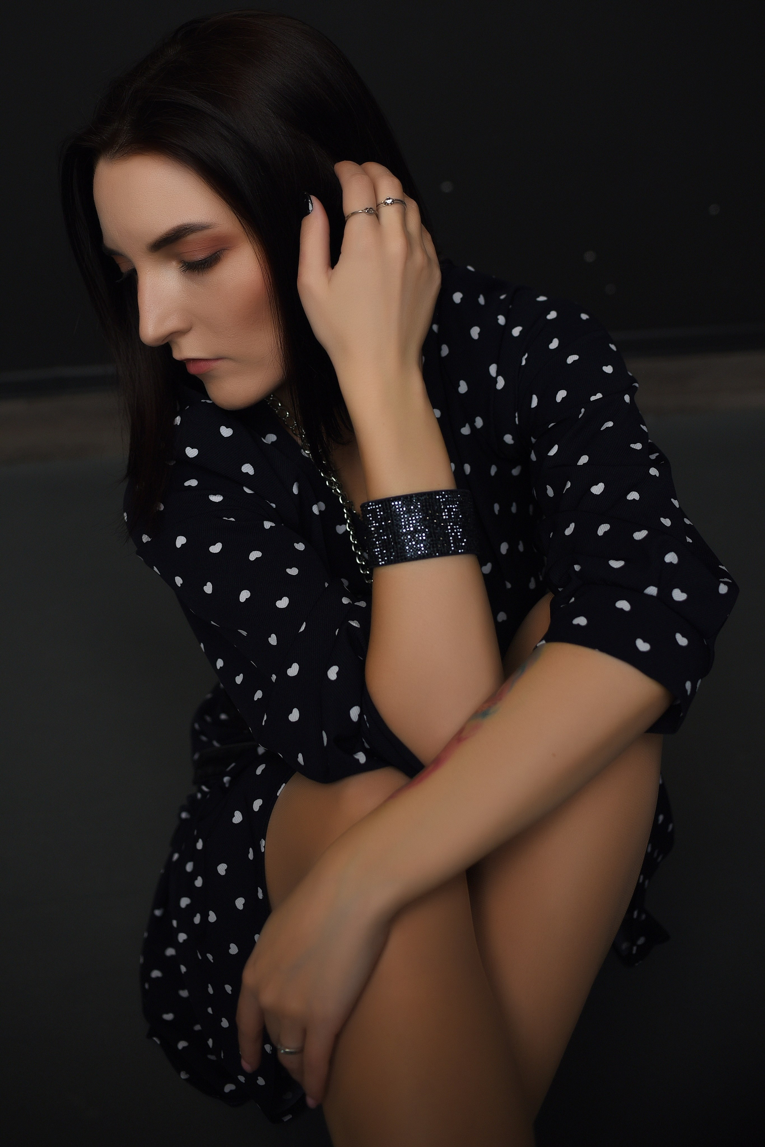 Индивидуальная студийная. Свадебный, семейный, детский, контент фотограф в Омске Максим Ильин