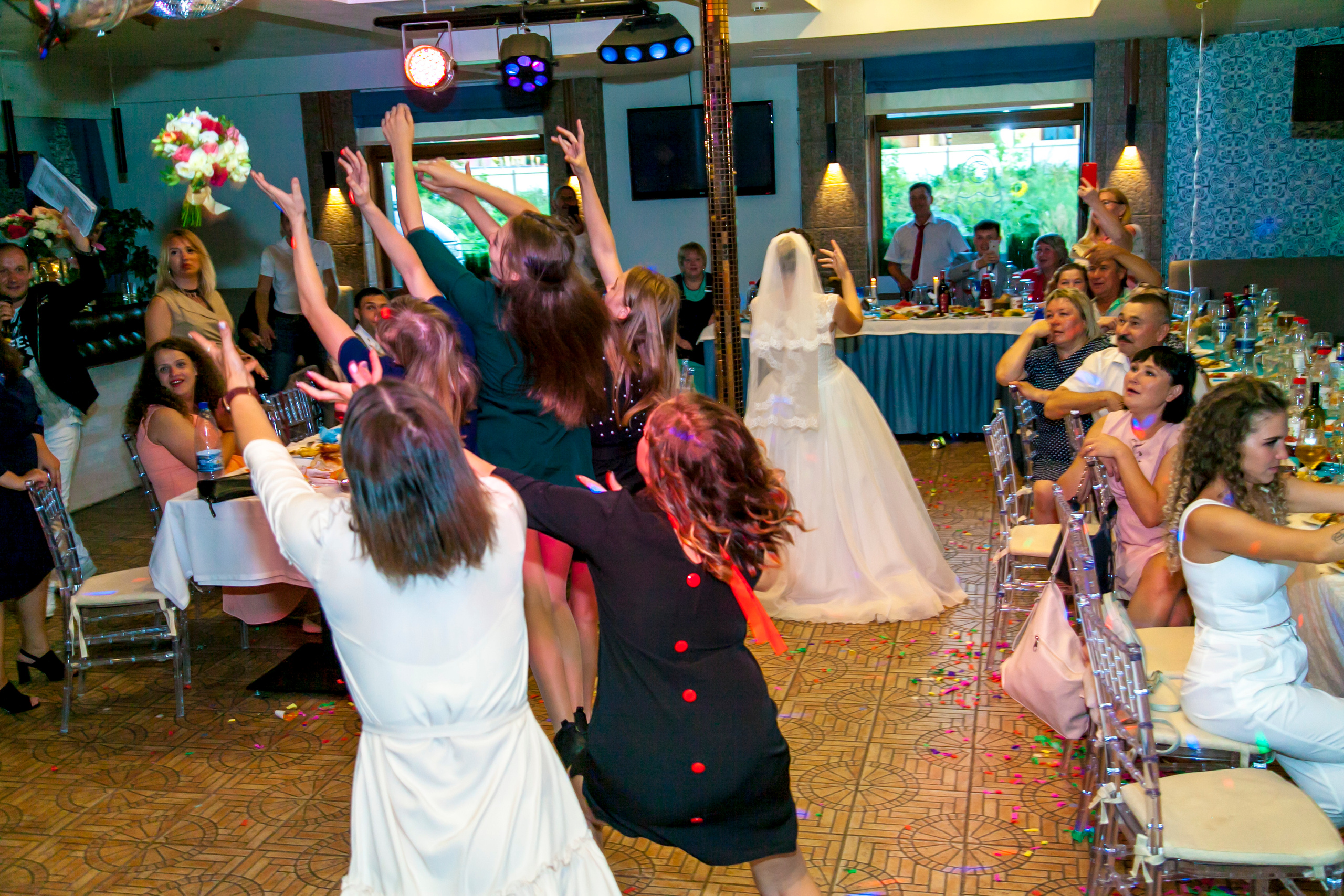 Поющий ведущий Сергей Голубев. Ведущий, Тамада, DJ, фото в Перми. Хорошее настроение