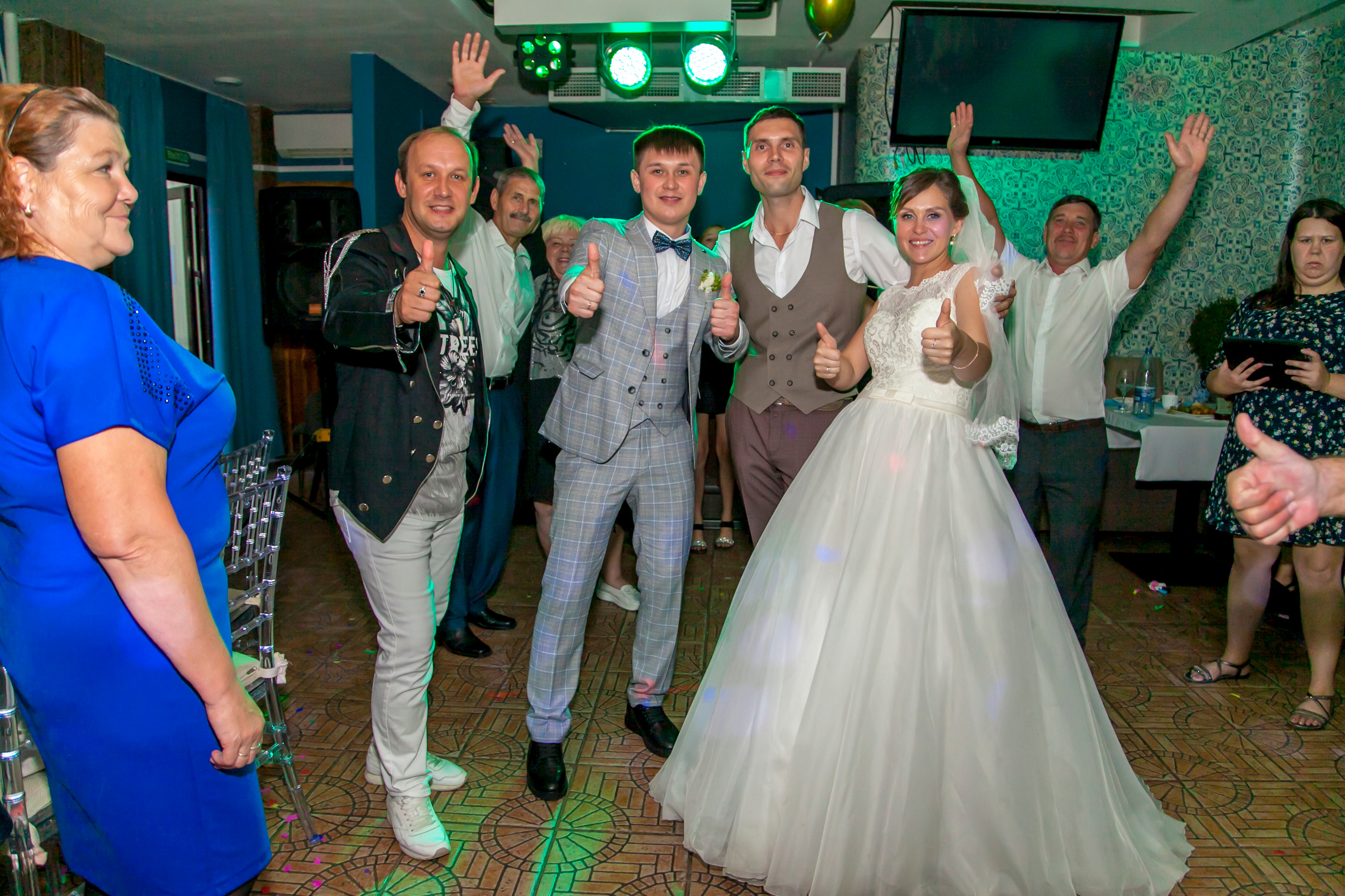 Поющий ведущий Сергей Голубев. Ведущий, Тамада, DJ, фото в Перми. Хорошее настроение