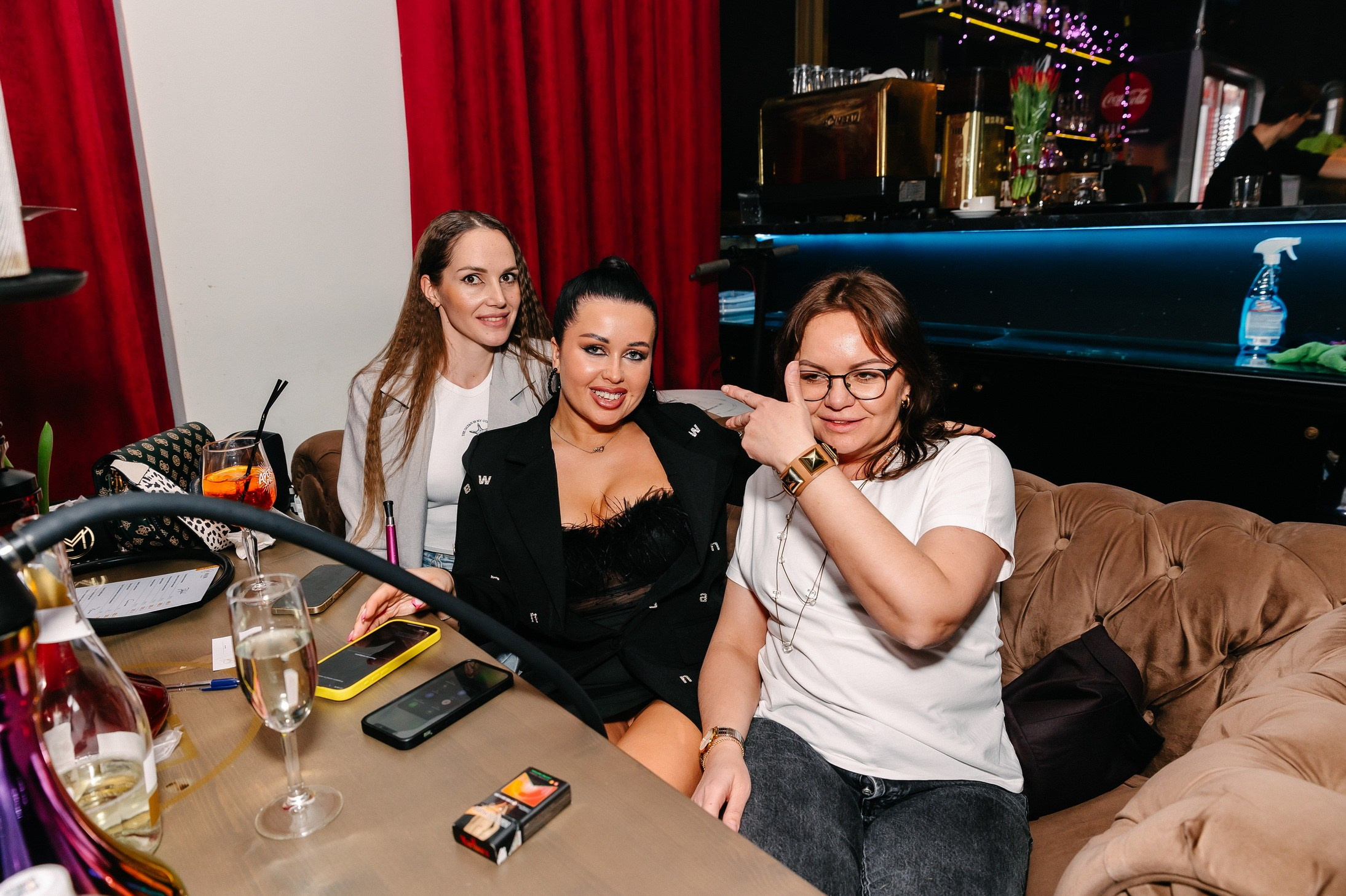 8 марта в лаунж-баре Major 2024. Свадебный, семейный и детский фотограф в Калининграде Елена Кравцова