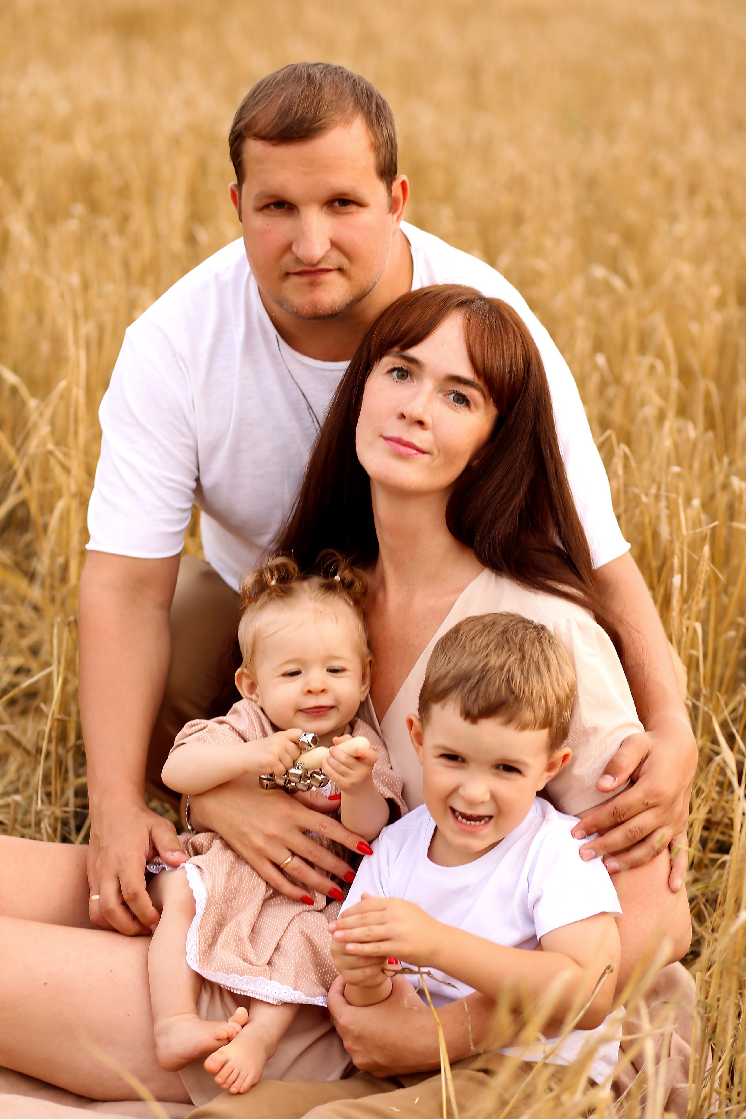 Съемка в поле. Семейный фотограф Фотосессия беременности  Екатеринбург Елена Луткова