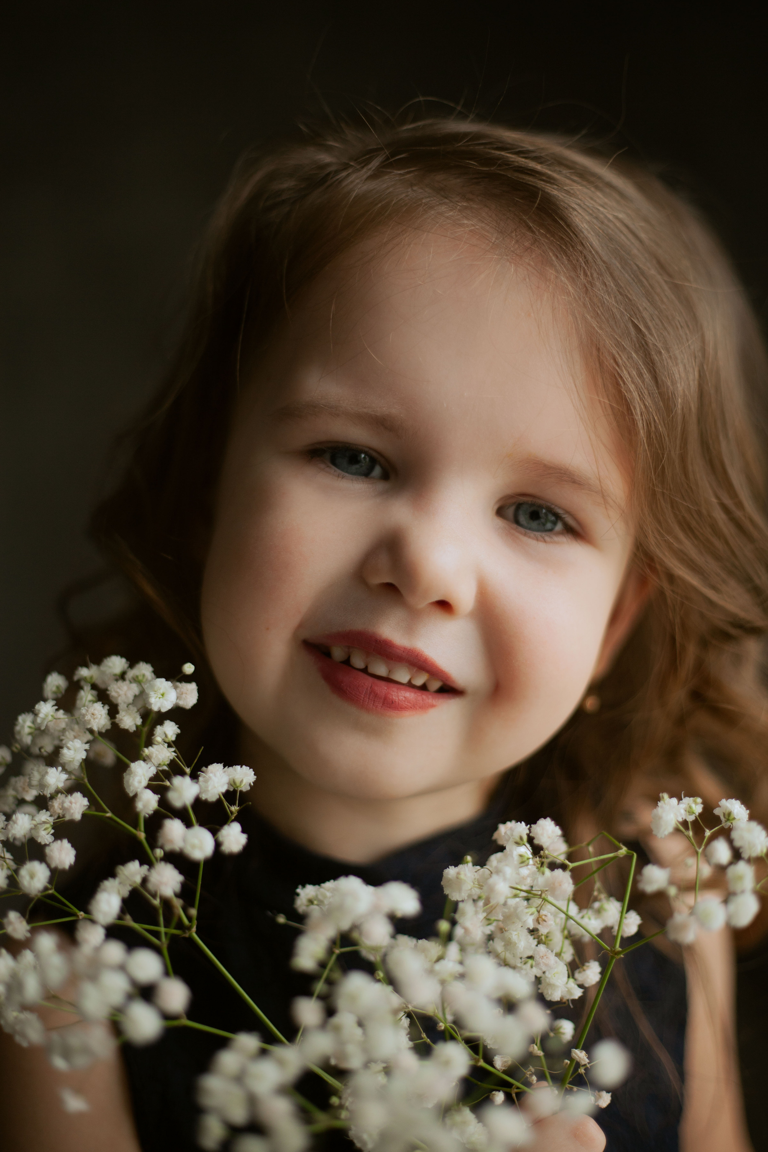 Студийный портрет. Фотограф видеограф Ольга Василевская